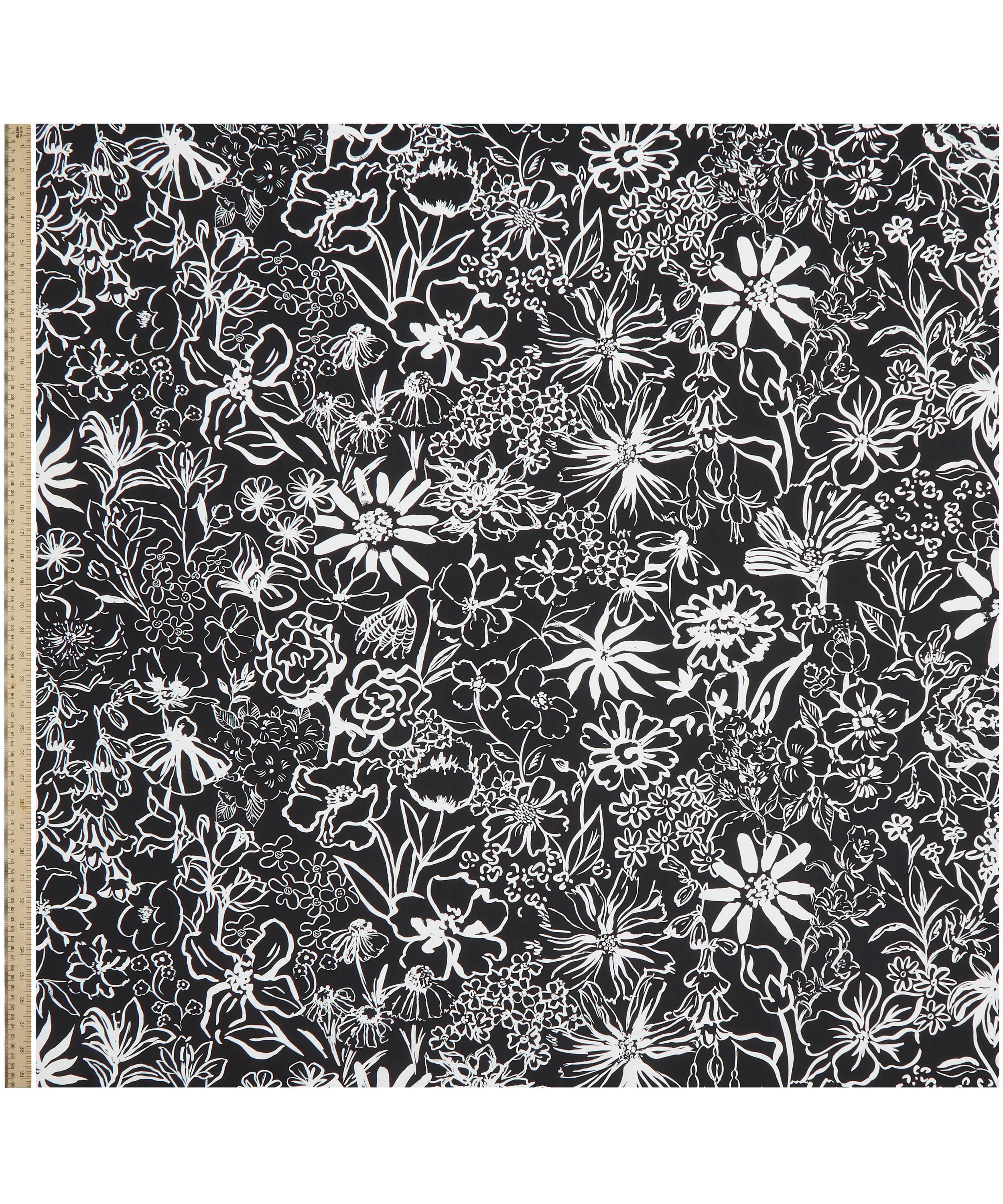 Liberty Fabrics - Studio Florals Tana Lawn&trade; Cotton image number 1