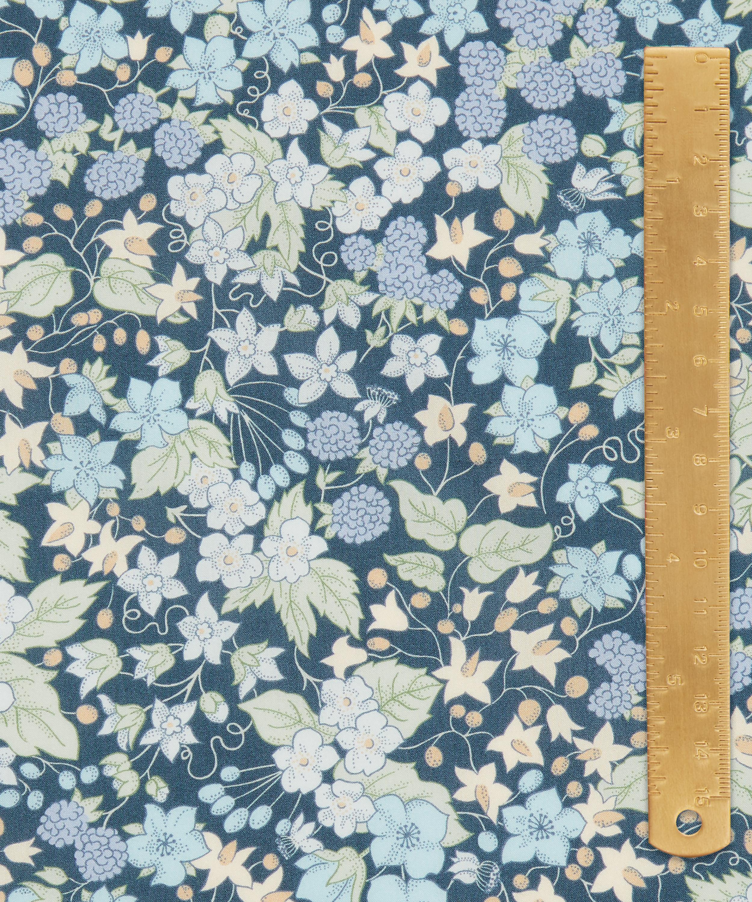 Liberty Fabrics - Berry Harvest Tana Lawn&trade; Cotton image number 4