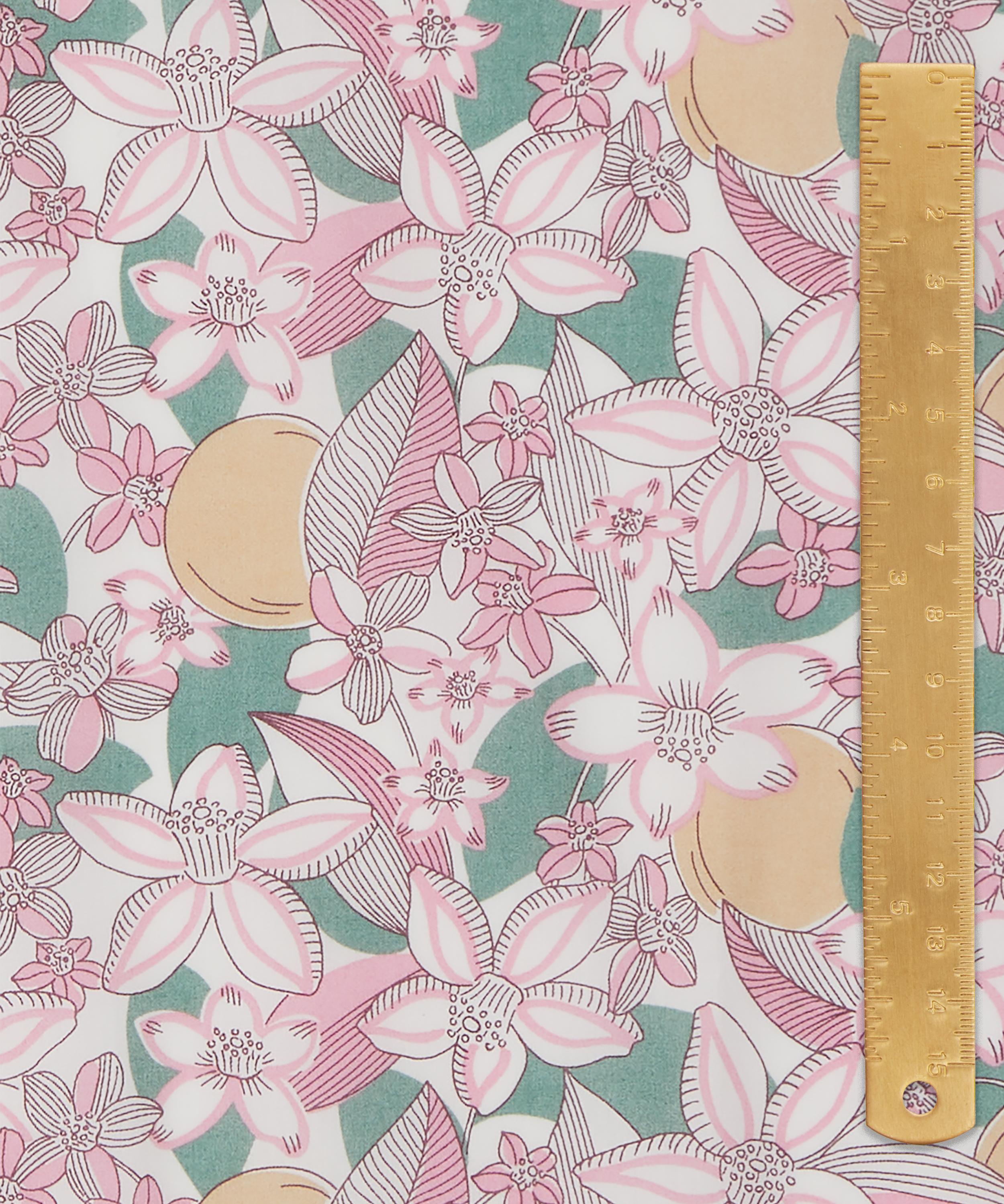 Liberty Fabrics - Citrus Sun Tana Lawn&trade; Cotton image number 4