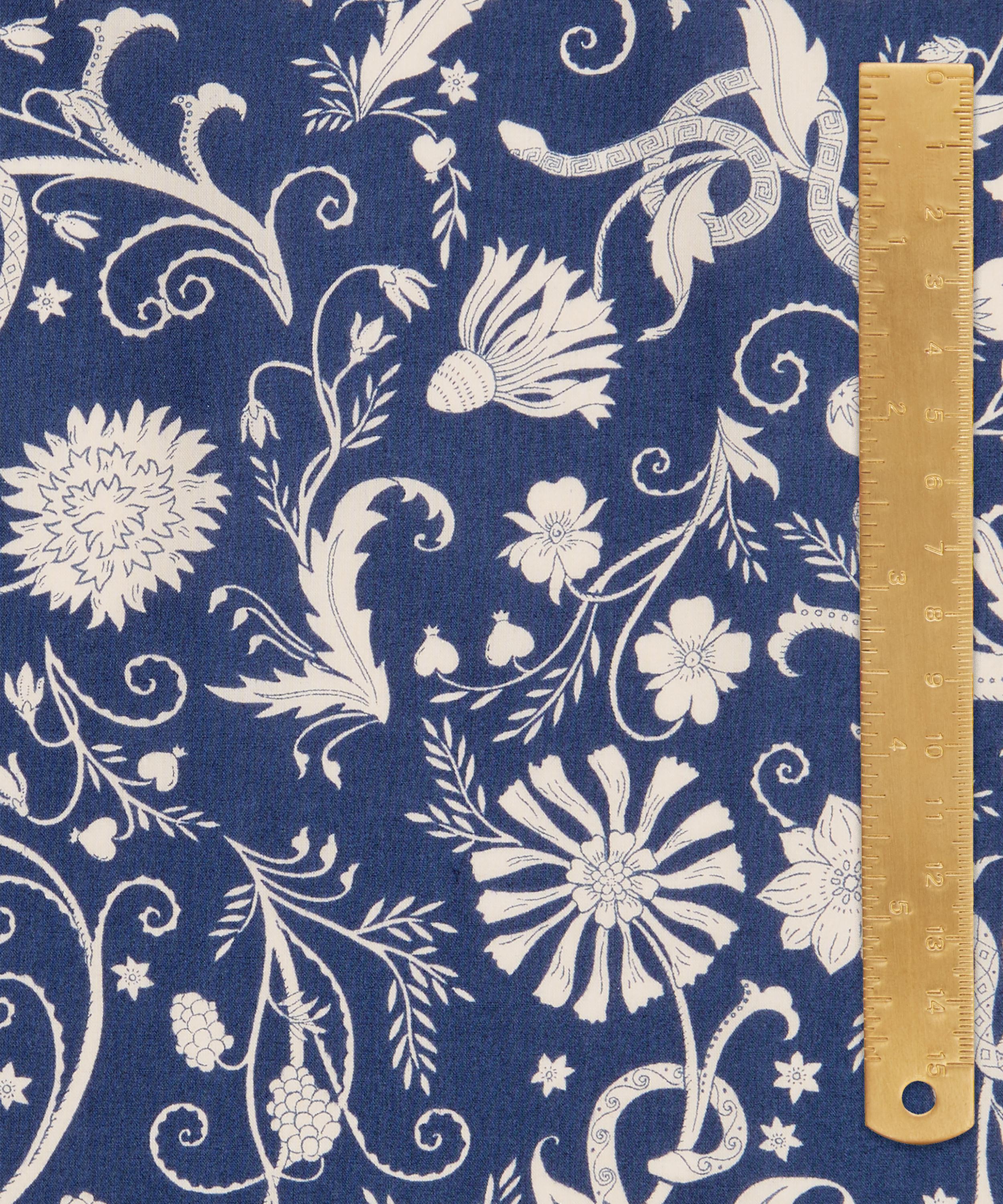 Liberty Fabrics - Hesperides Tana Lawn&trade; Cotton image number 4