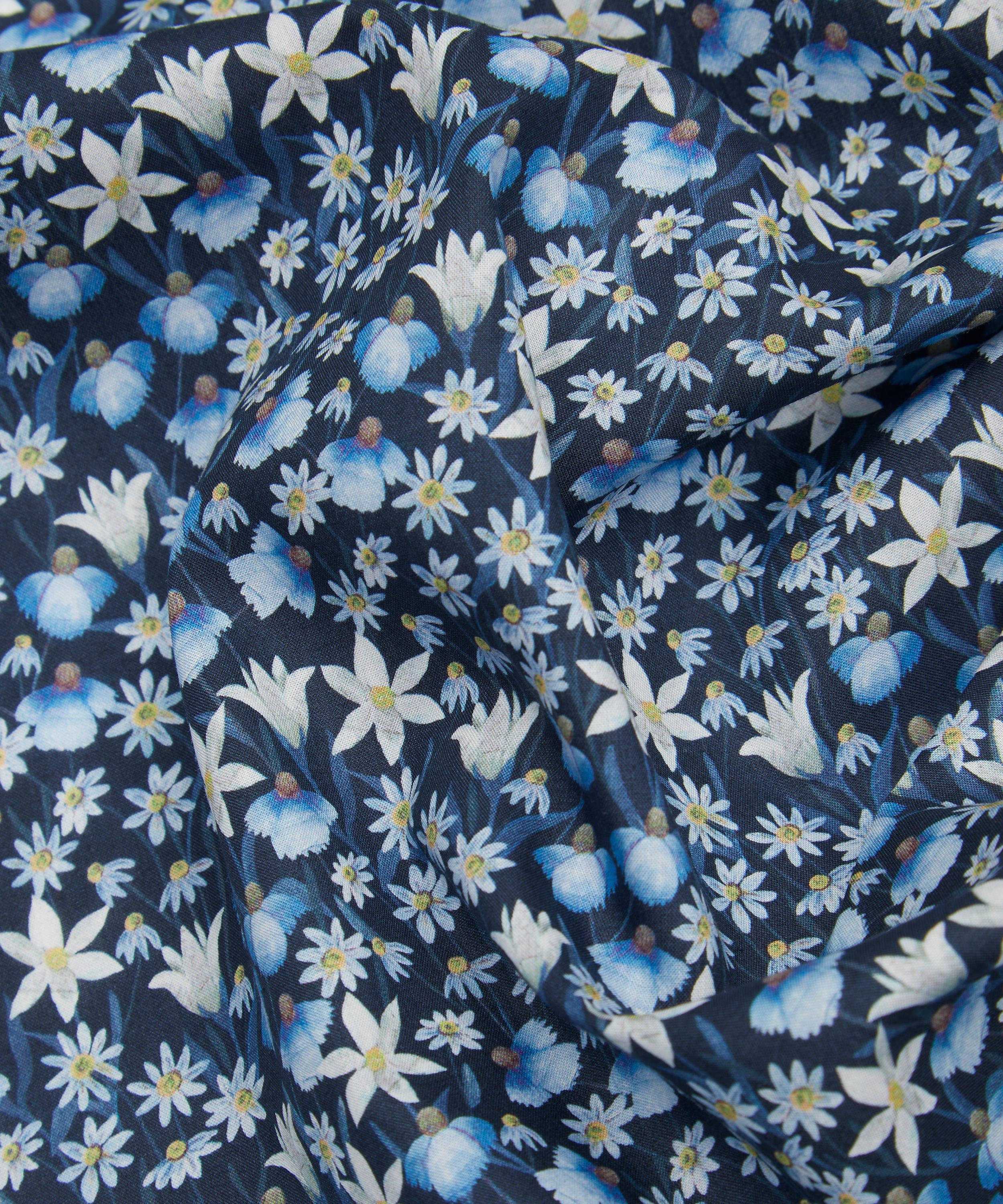 Liberty Fabrics - Oriana Tana Lawn&trade; Cotton image number 3