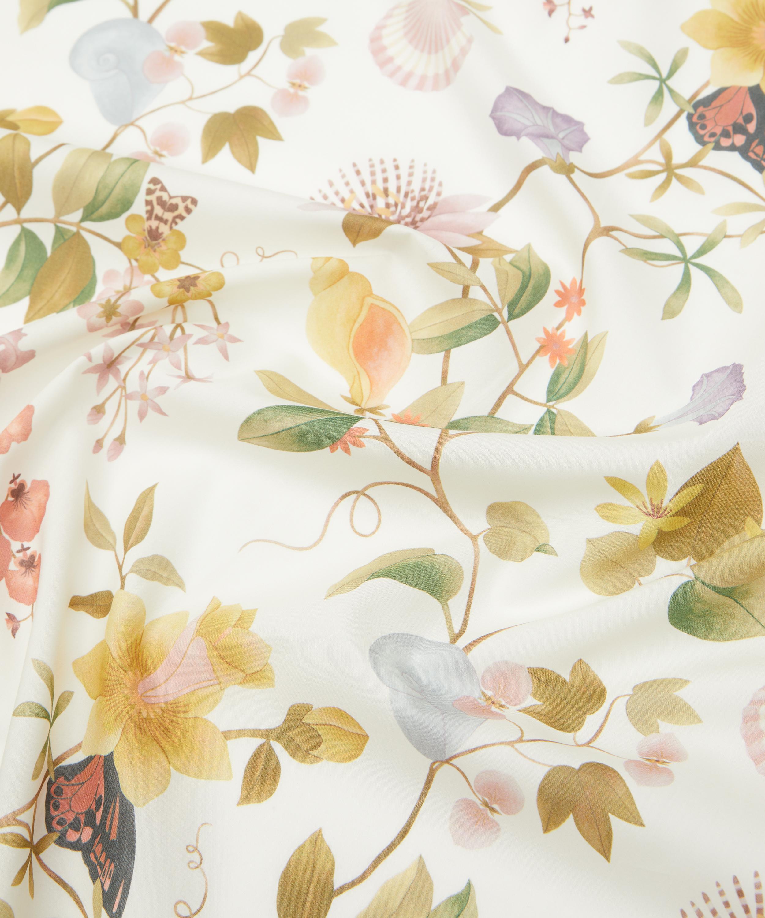 Liberty Fabrics - Doreen June Tana Lawn&trade; Cotton image number 3
