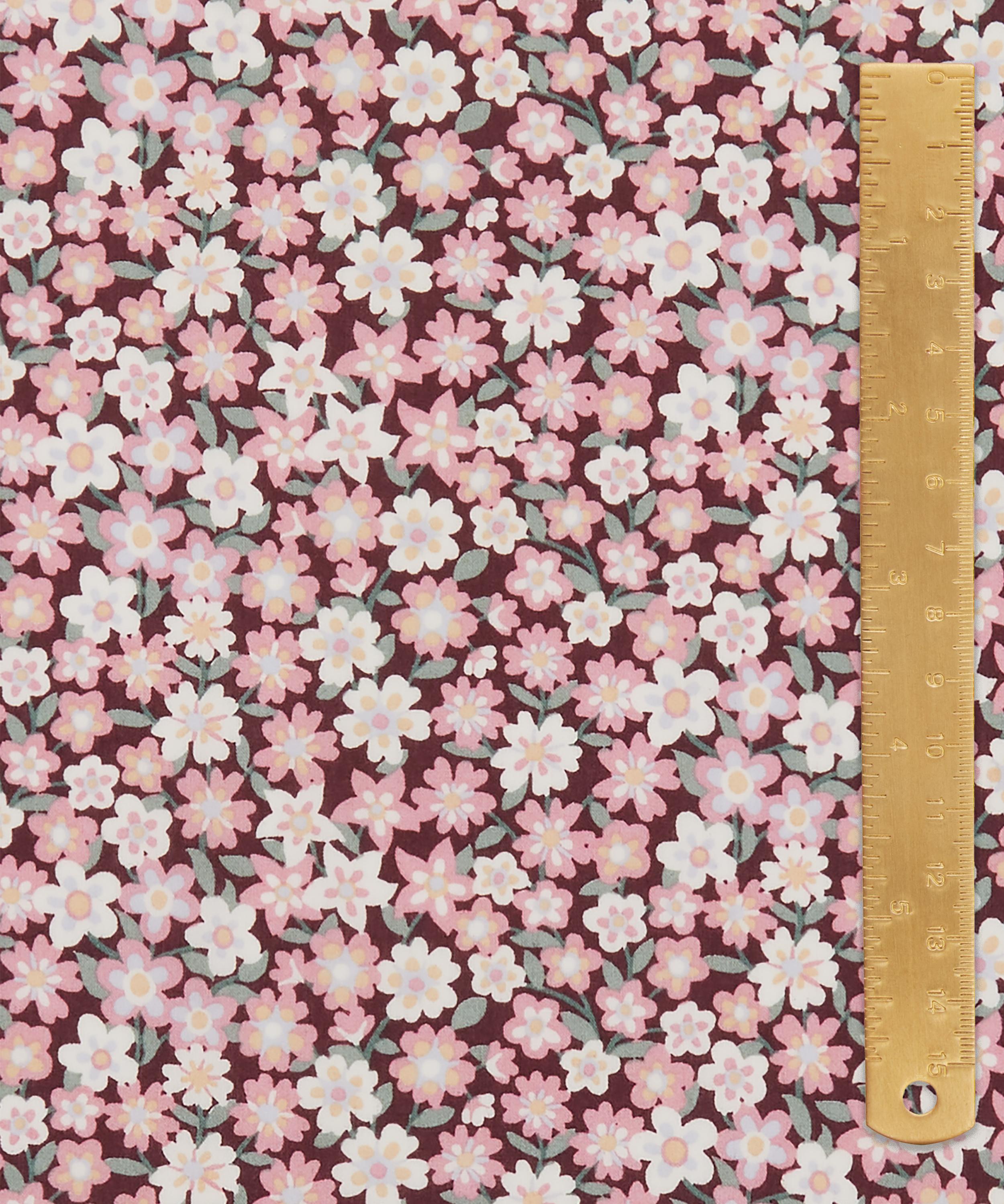 Liberty Fabrics - Daphne Olenna Tana Lawn&trade; Cotton image number 4