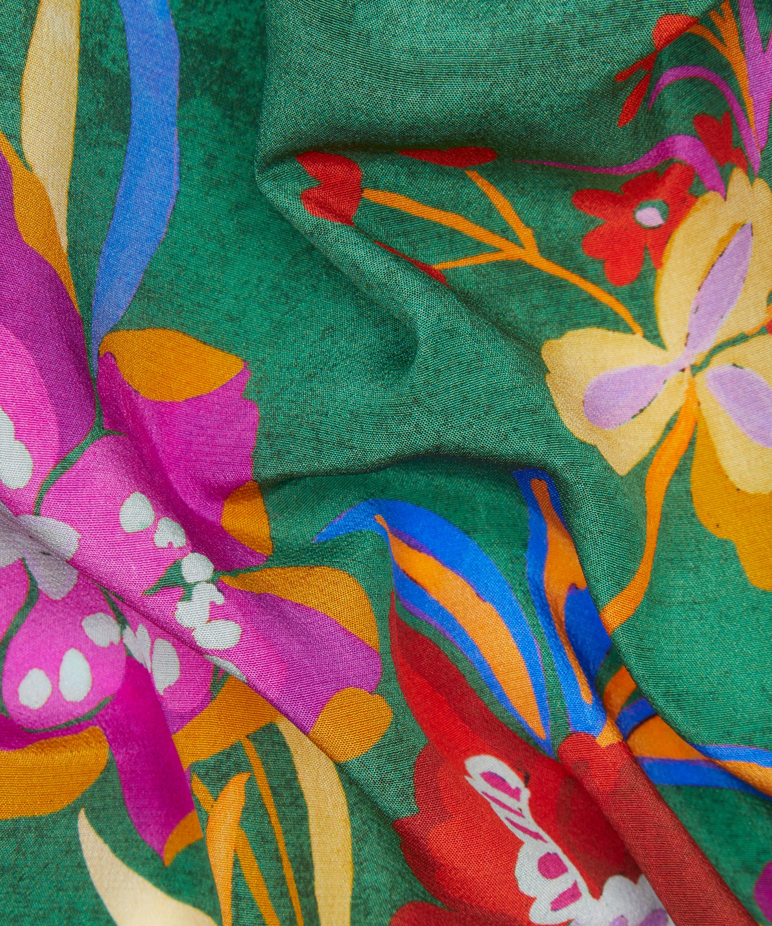 Liberty Fabrics - Kanazawa Flowers Crepe de Chine image number 3