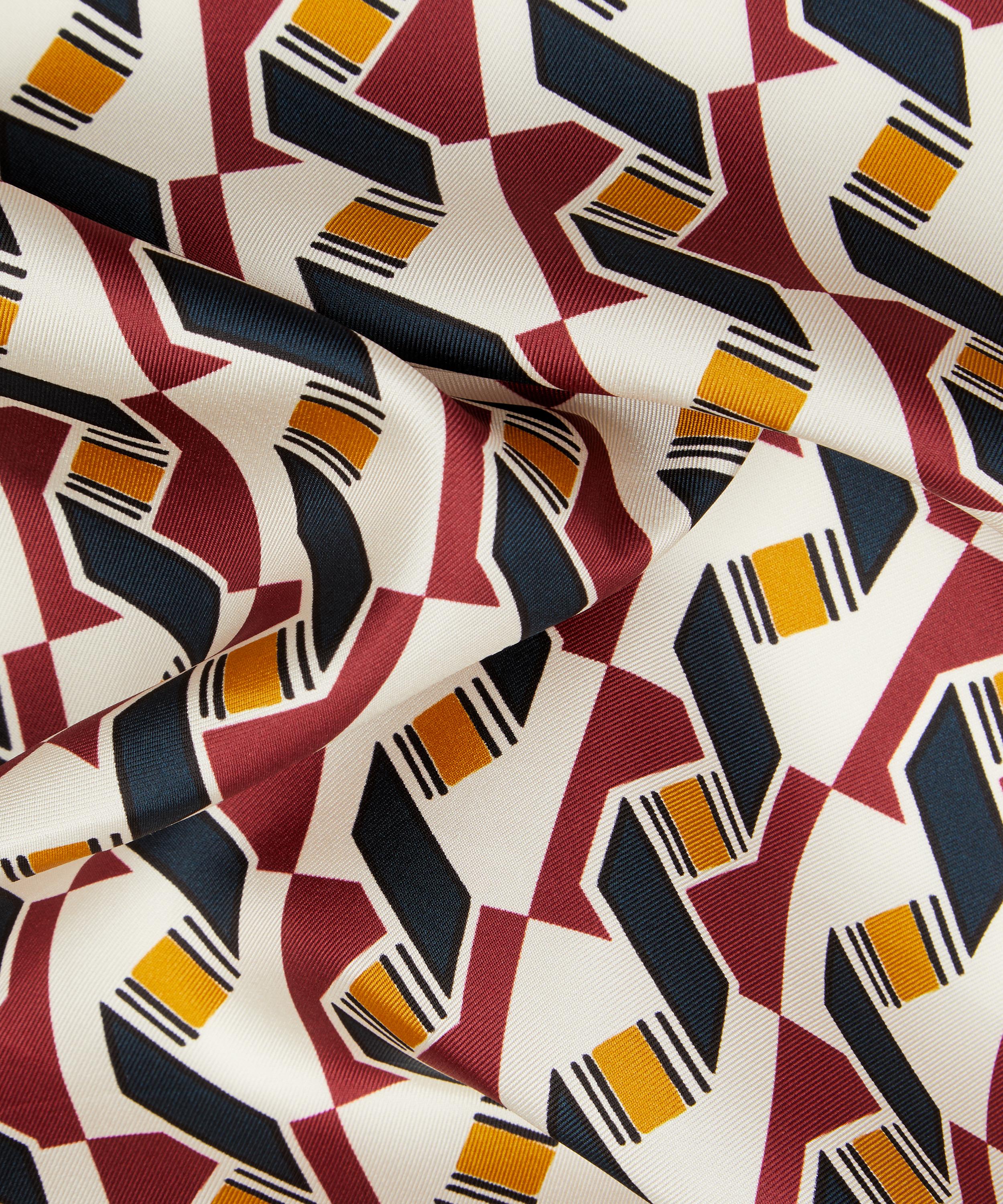 Liberty Fabrics - Levens Terrace Silk Twill image number 3
