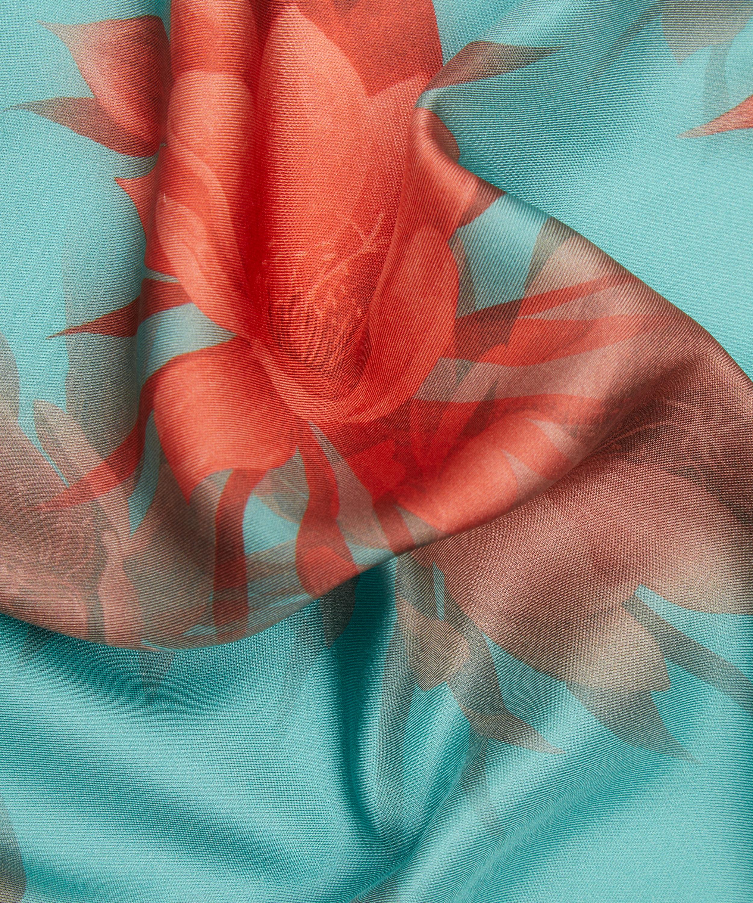 Liberty Fabrics - Aura Night Silk Twill image number 3