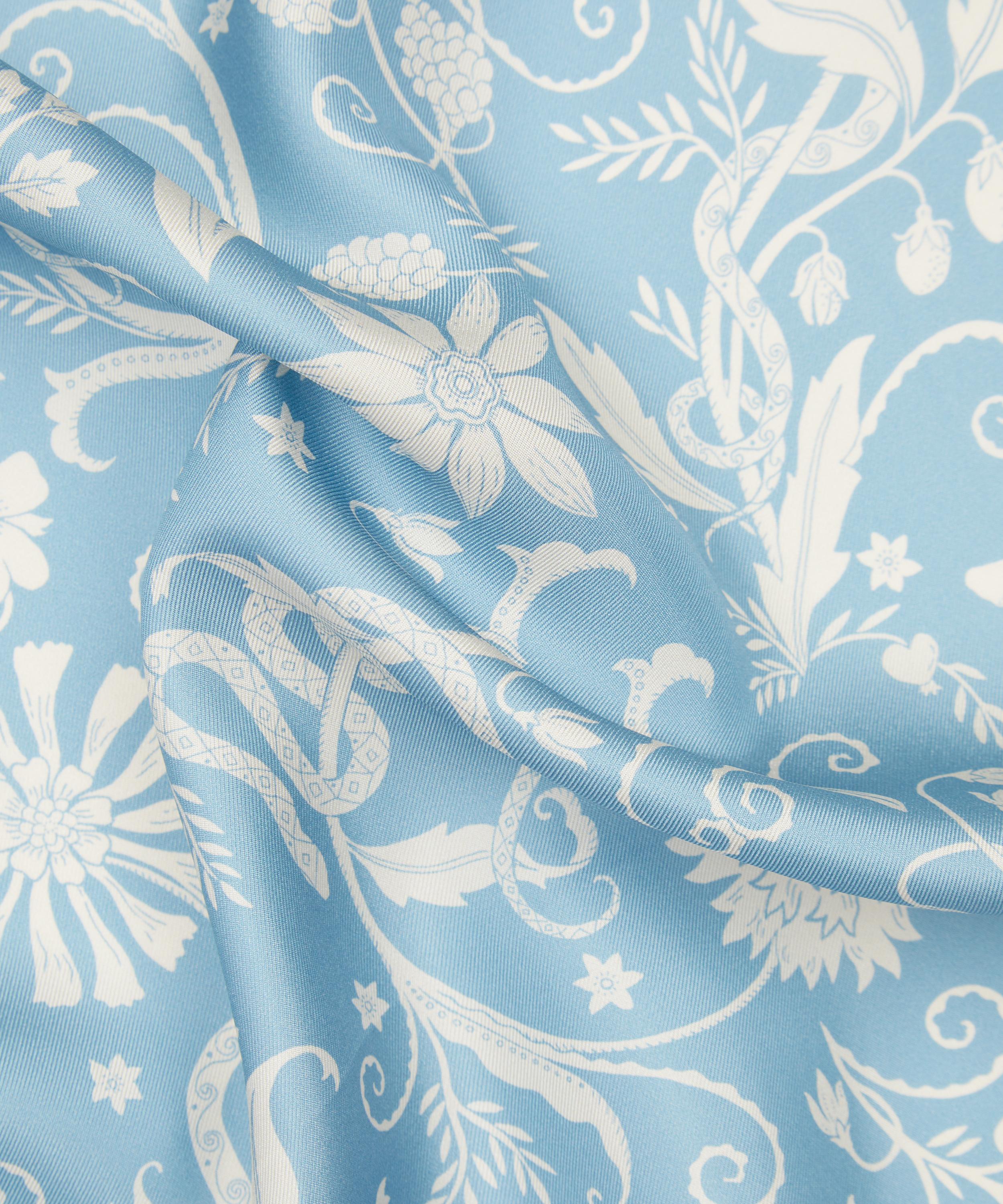 Liberty Fabrics - Hesperides Silk Twill image number 3