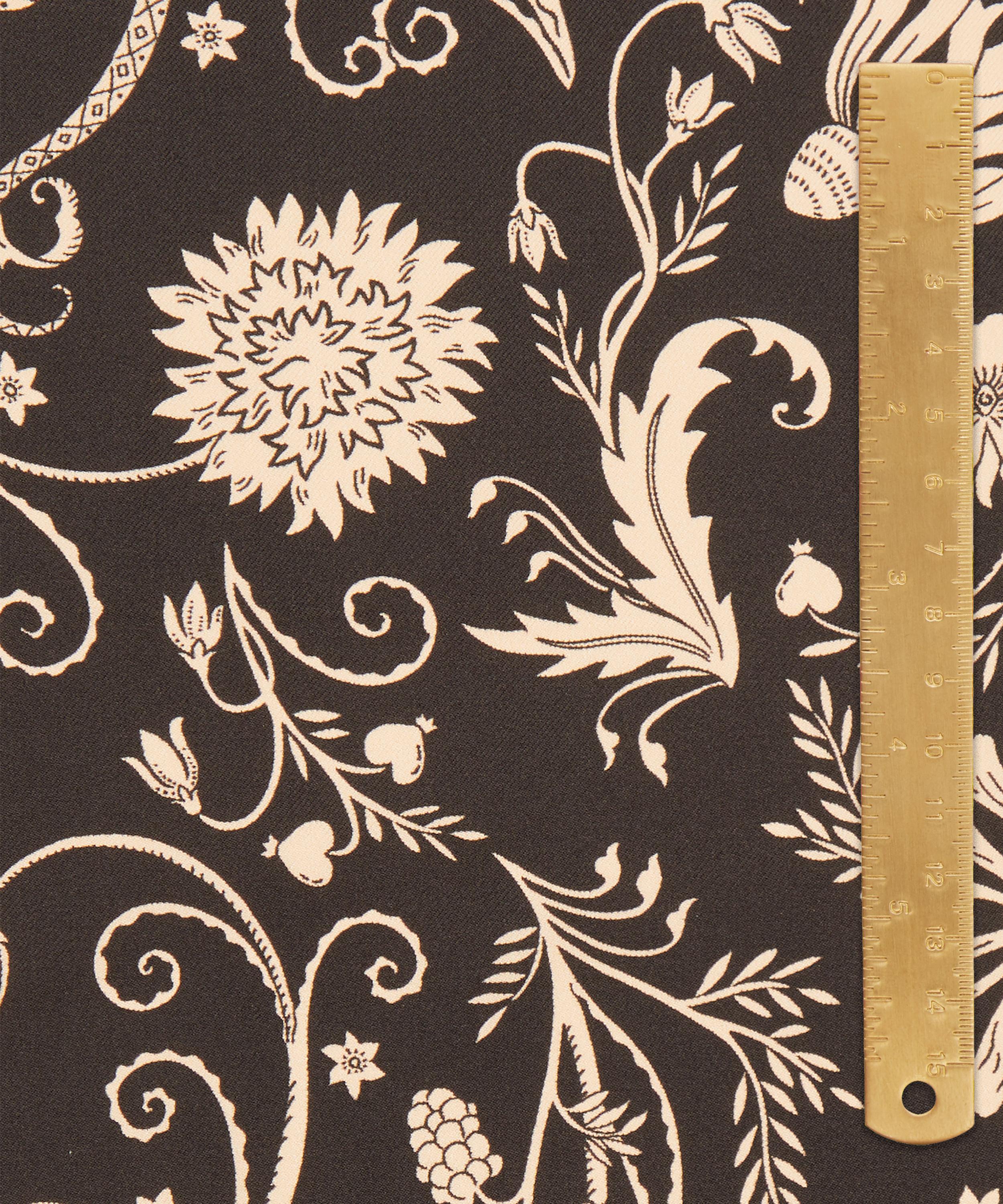 Liberty Fabrics - Hesperides Silk Twill image number 4