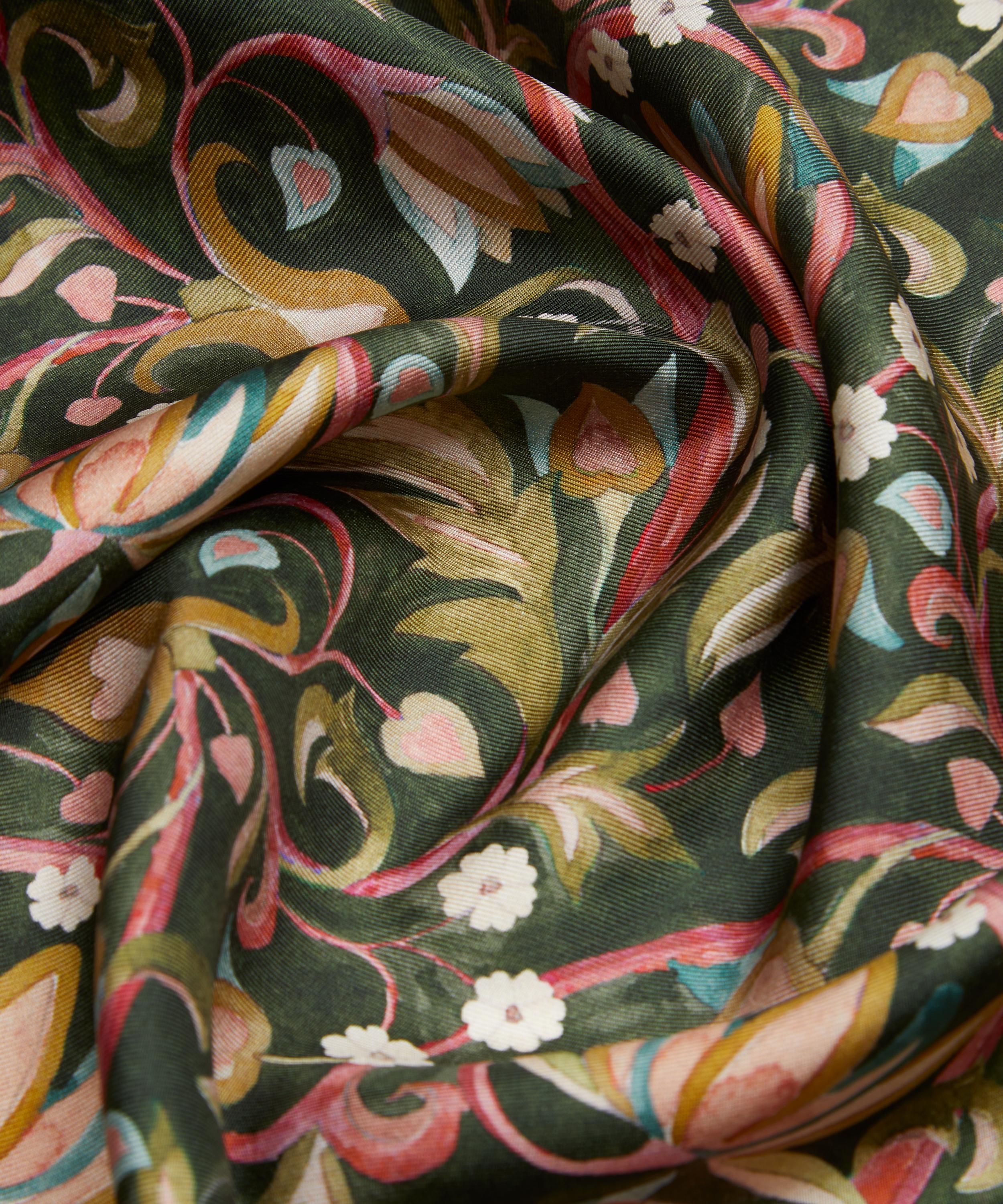 Liberty Fabrics - The West Garden Silk Twill image number 3