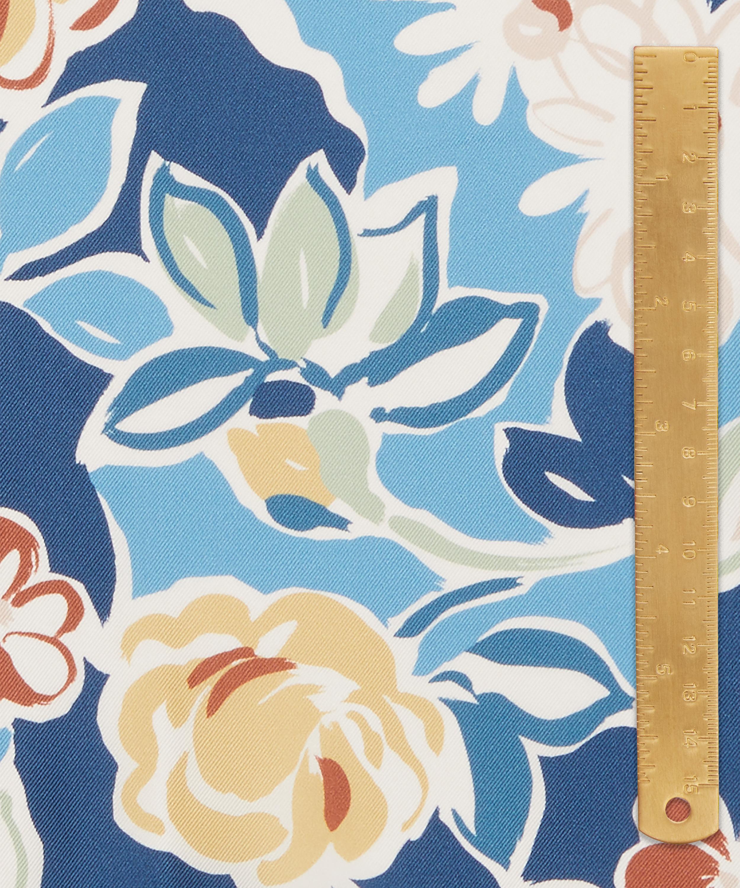 Liberty Fabrics - Katie&rsquo;s Bouquet Silk Twill image number 4
