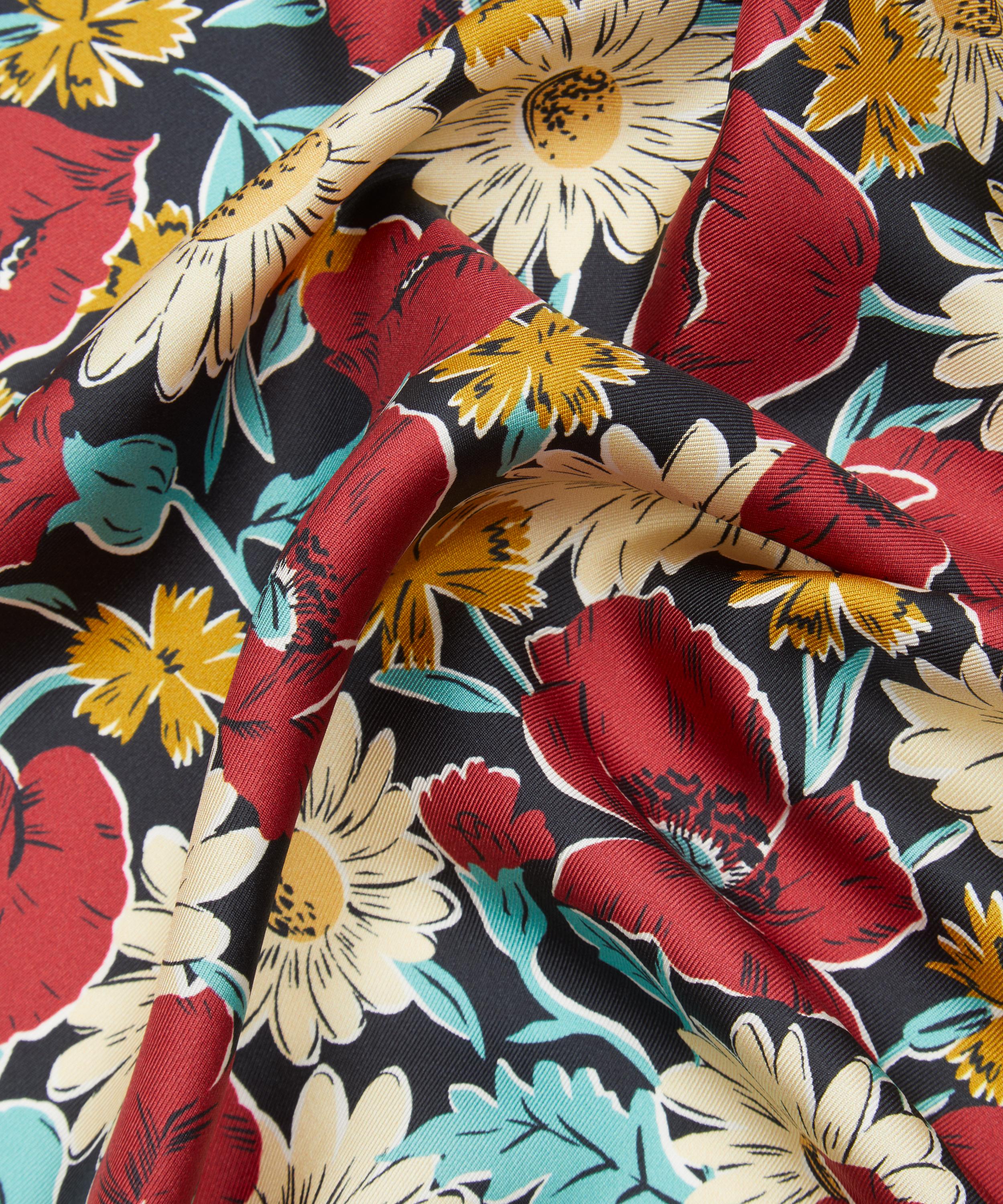 Liberty Fabrics - Myria Blooms Silk Twill image number 3