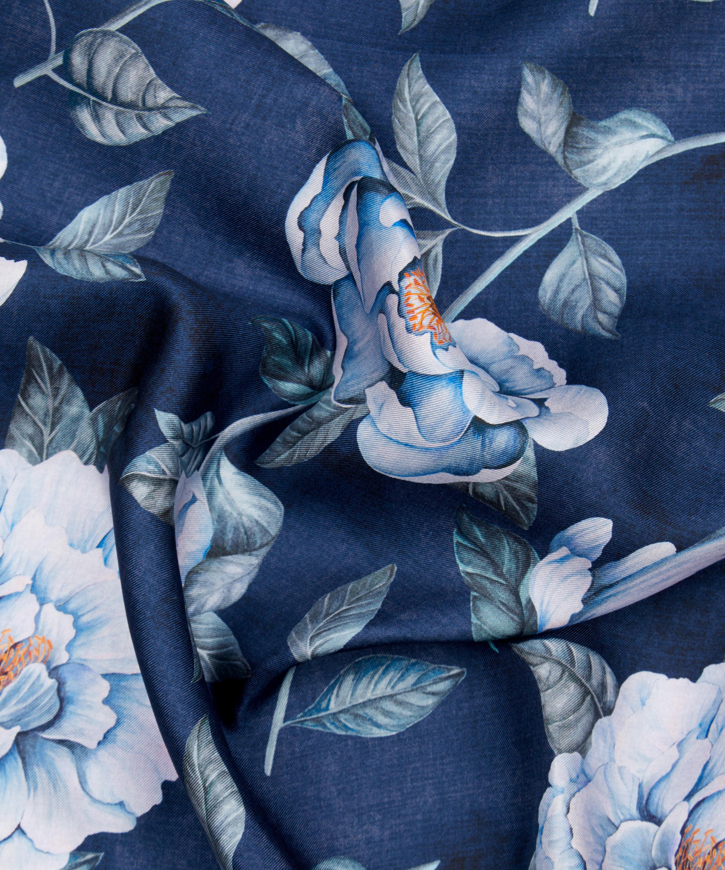 Liberty Fabrics - Marta Amelia Silk Twill image number 3