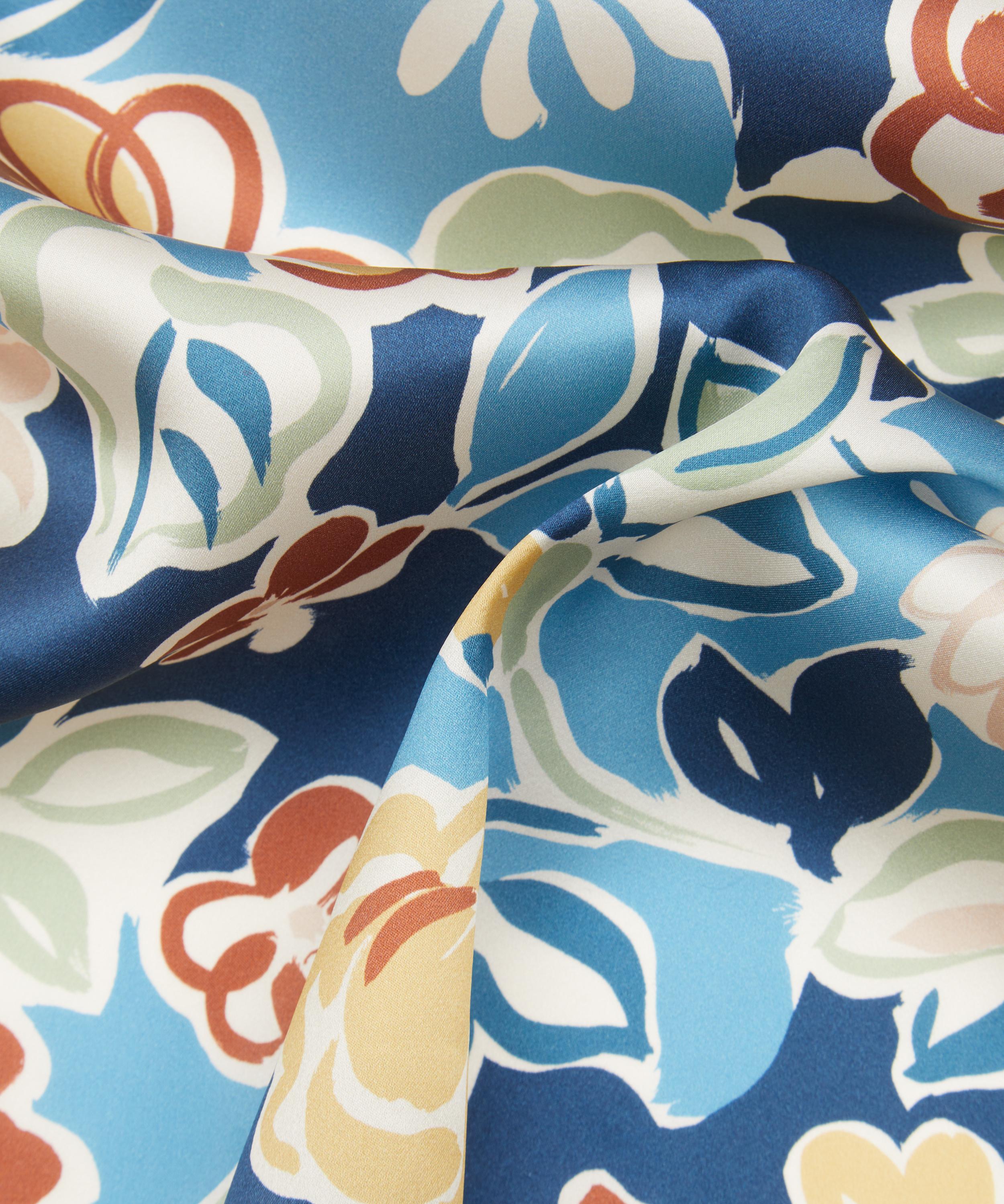Liberty Fabrics - Katie&rsquo;s Bouquet Silk Satin image number 3