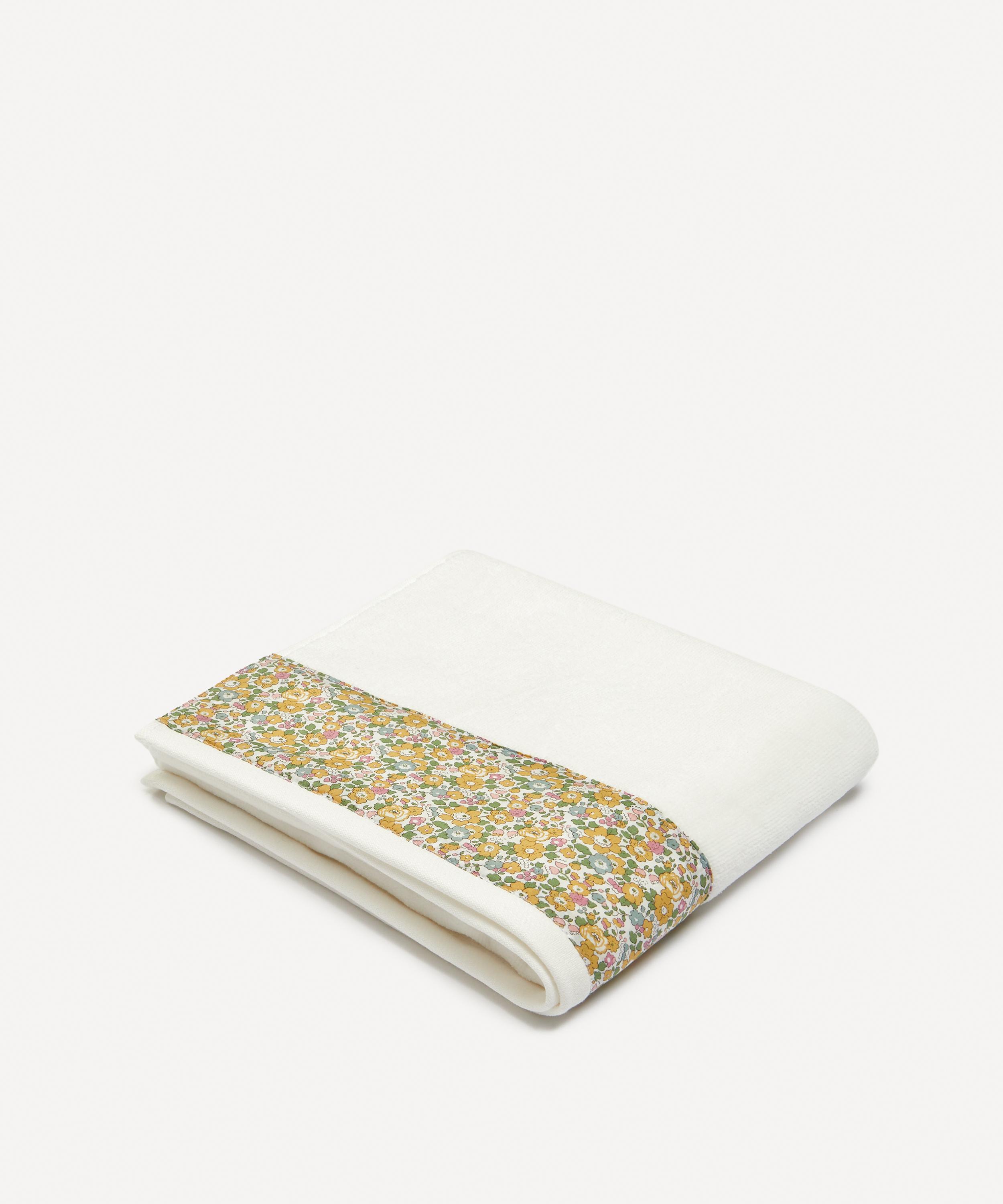 Liberty - Betsy Ann Hand Towel 50x90cm