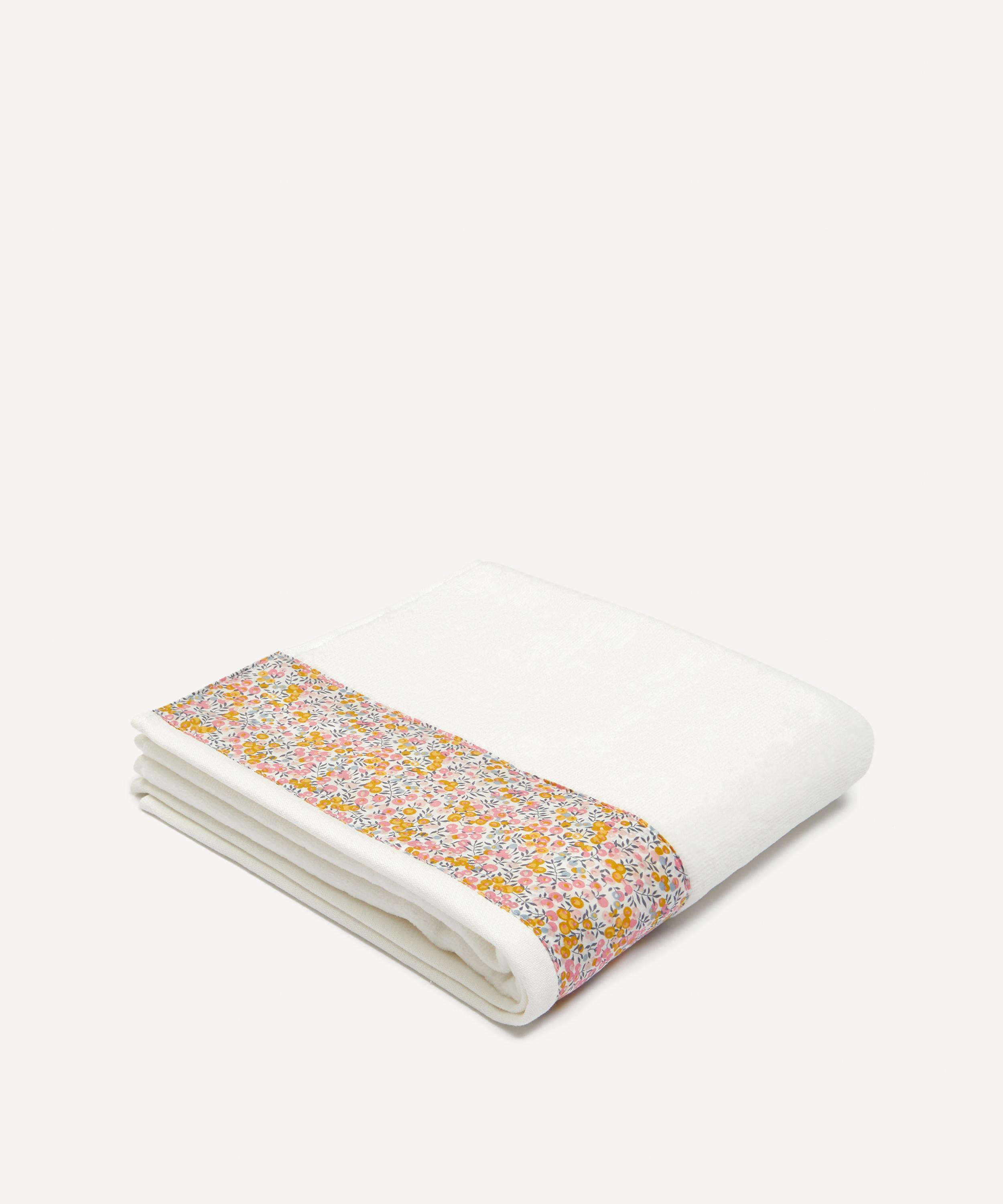 Liberty - Wiltshire Bud Hand Towel 50x90cm