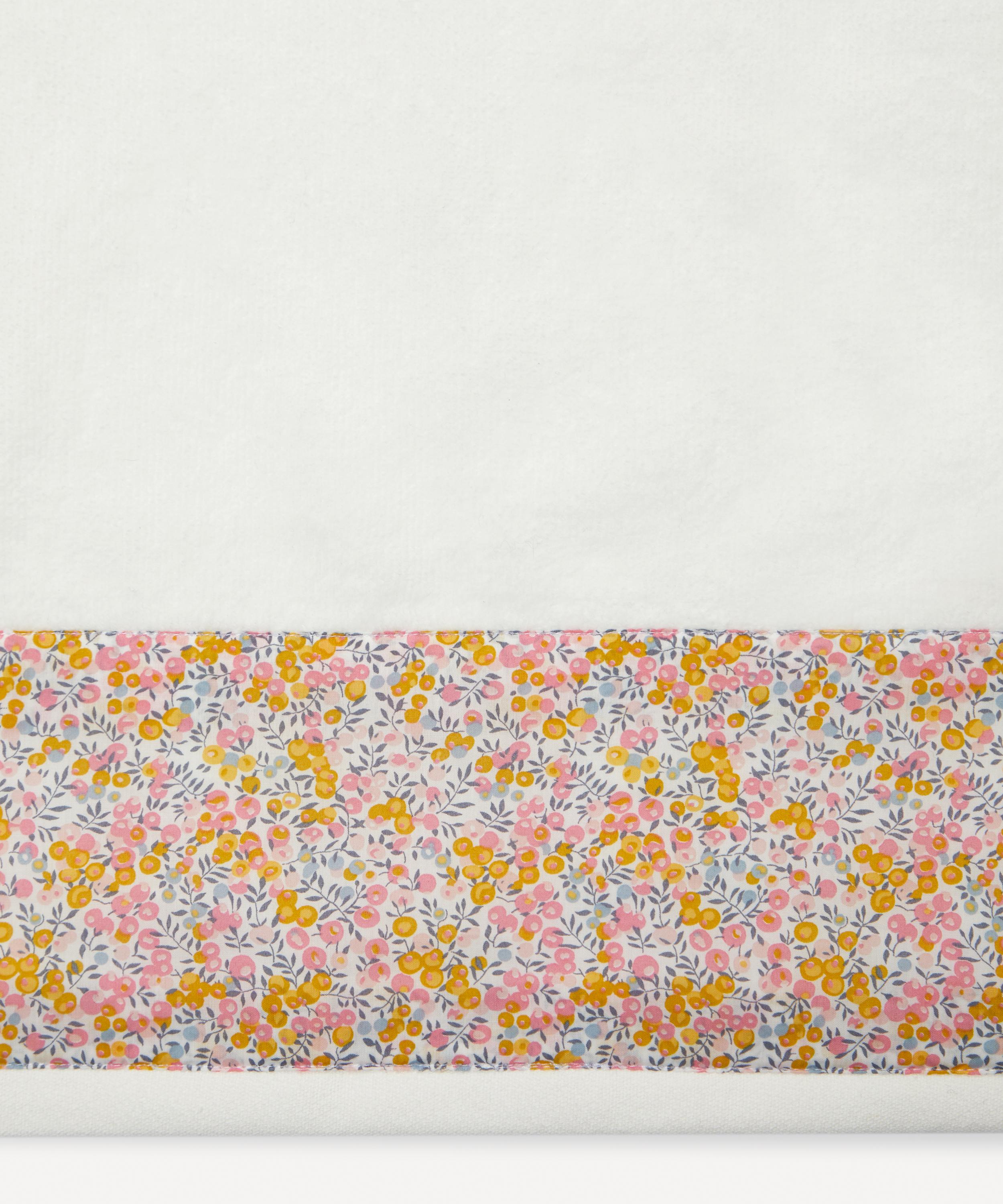 Liberty - Wiltshire Bud Bath Towel 70x140cm image number 1