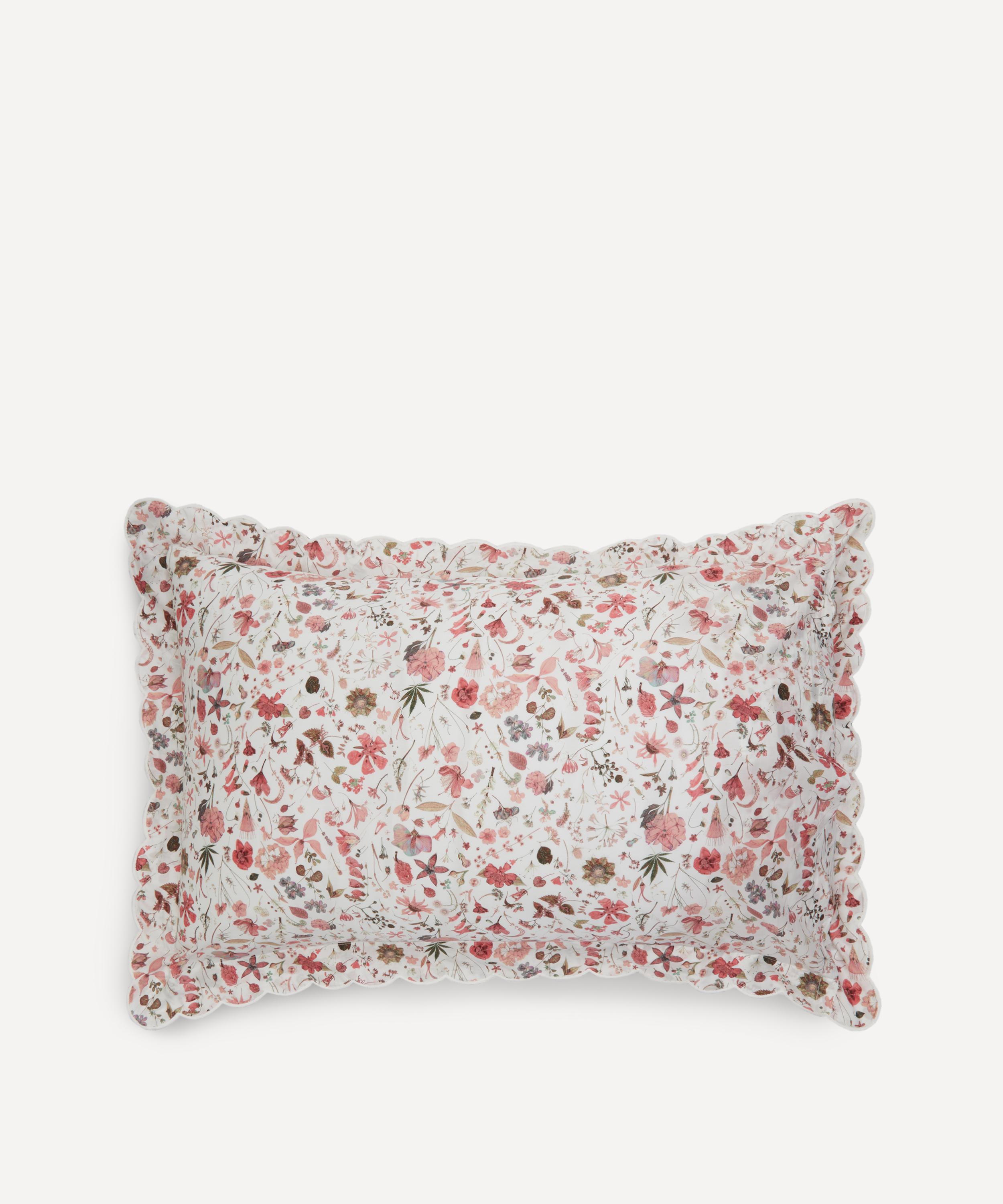 Liberty - Floral Eve Tana Lawn&trade; Cotton&nbsp;Standard Pillowcase image number 1