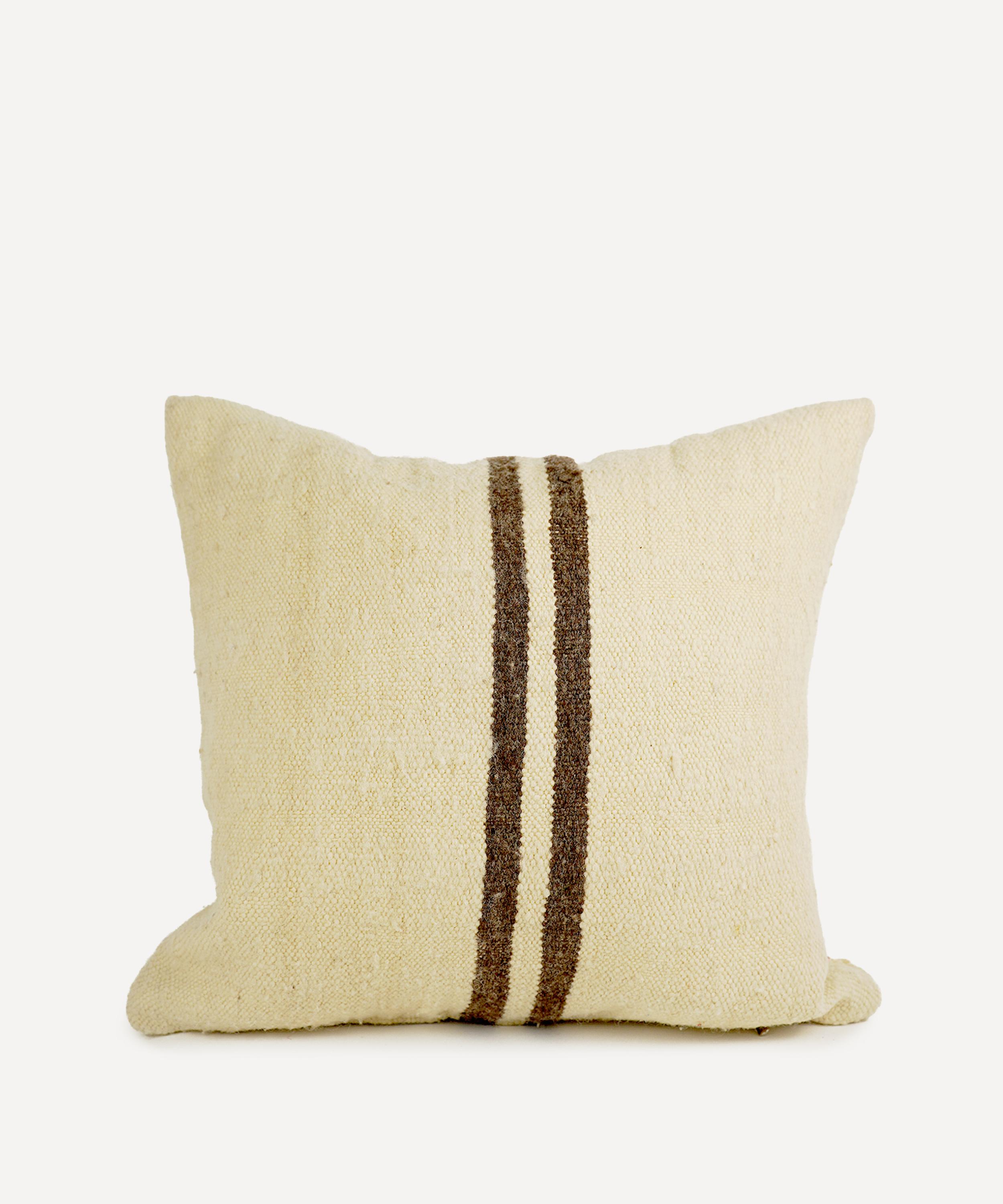 Moroccan White - Berber Hanbal Wool Cushion Cover