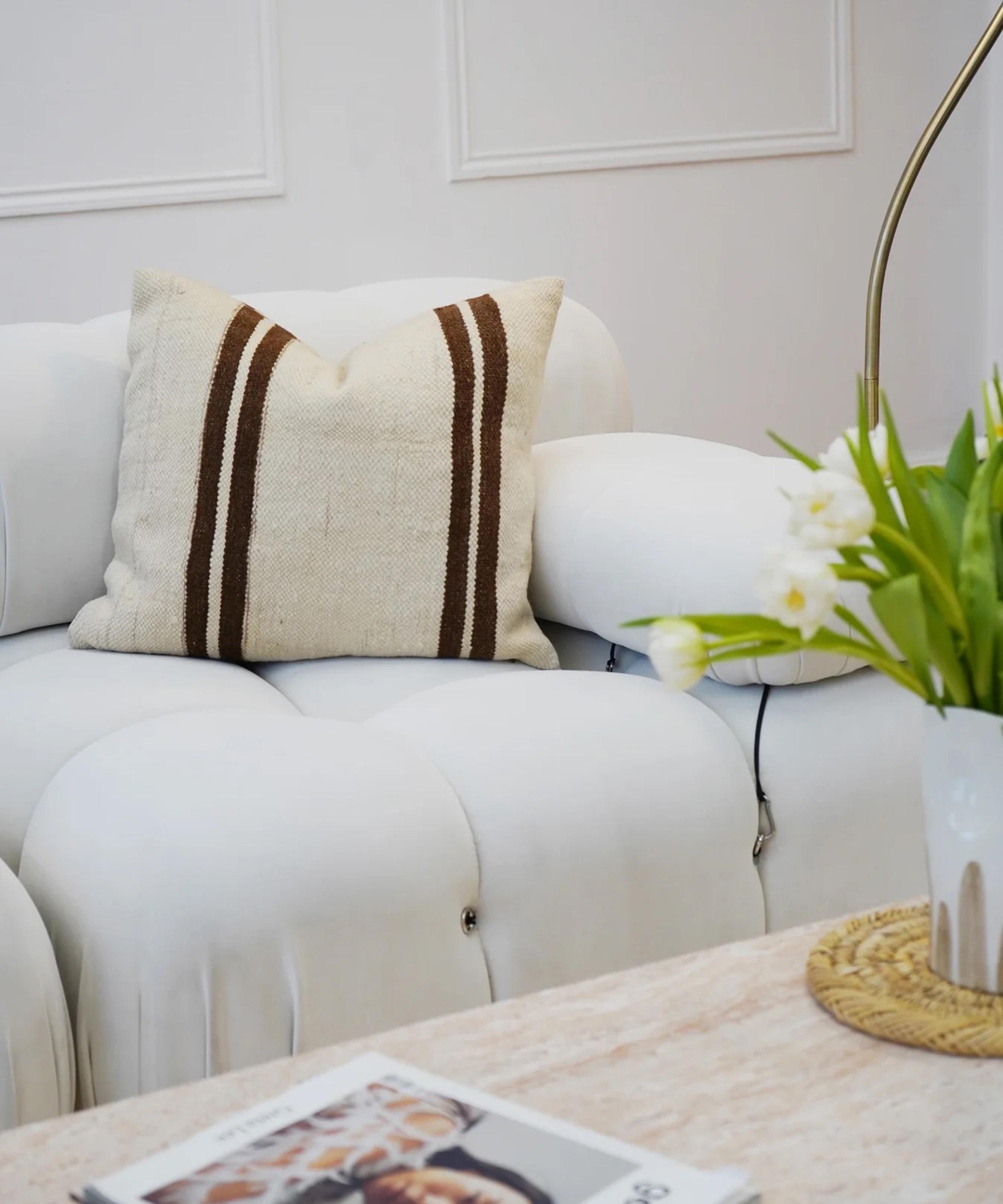 Moroccan White - Berber Hanbal Wool Cushion Cover image number 3