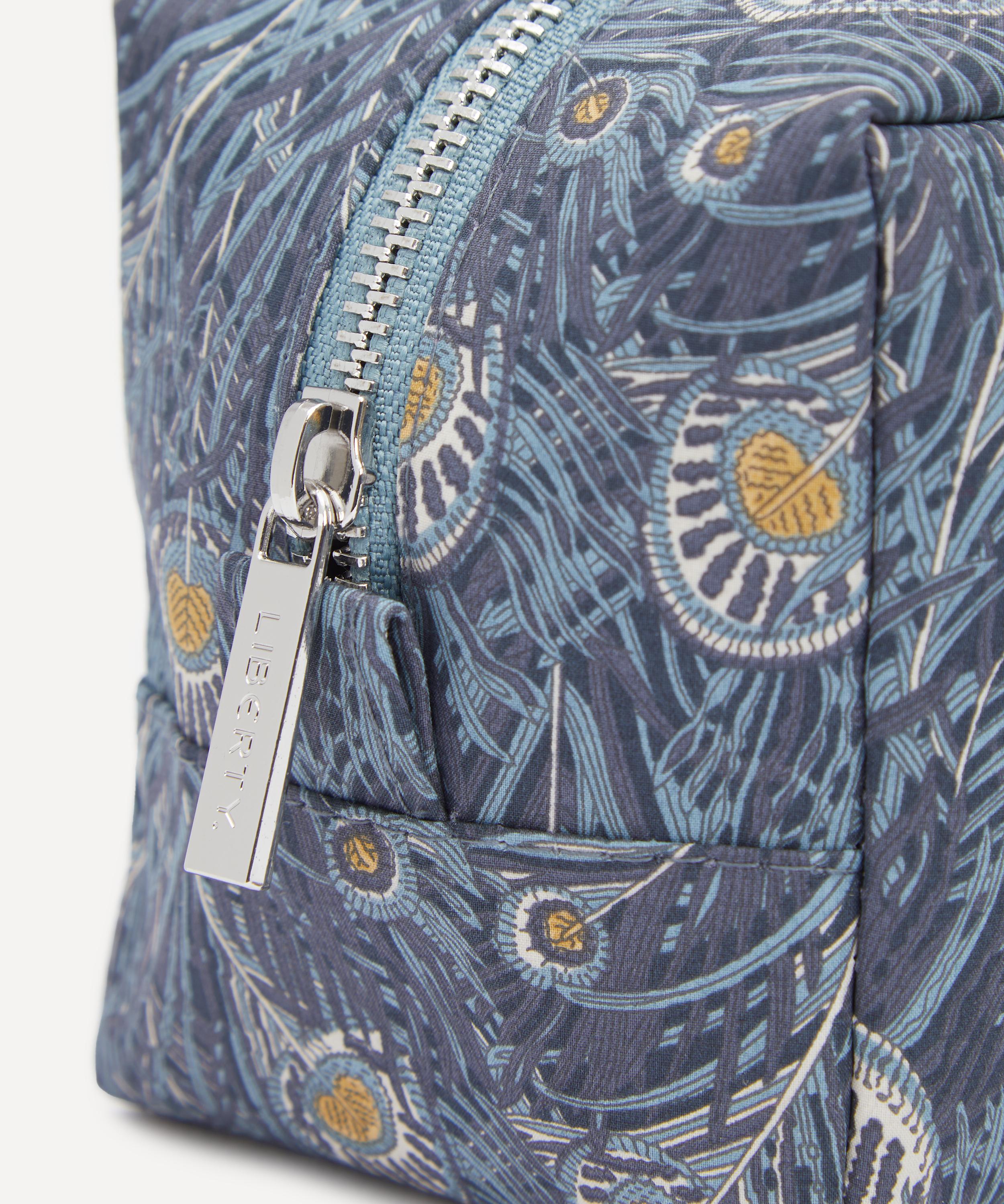 Liberty - Small Queen Hera Wash Bag image number 3
