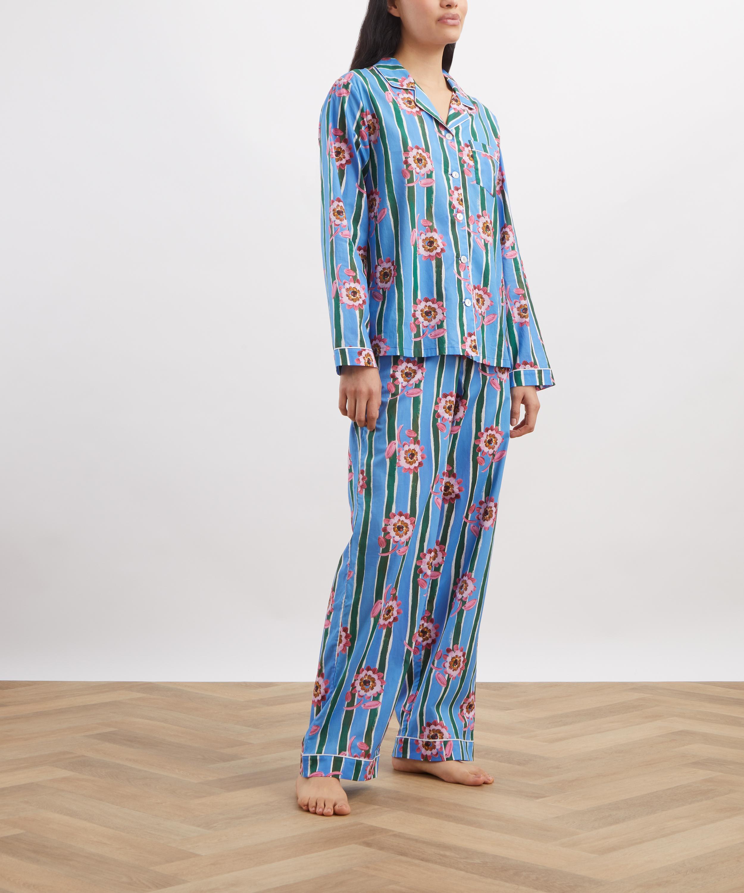 Liberty - Beau Tana Lawn&trade; Cotton Pyjama Set image number 2