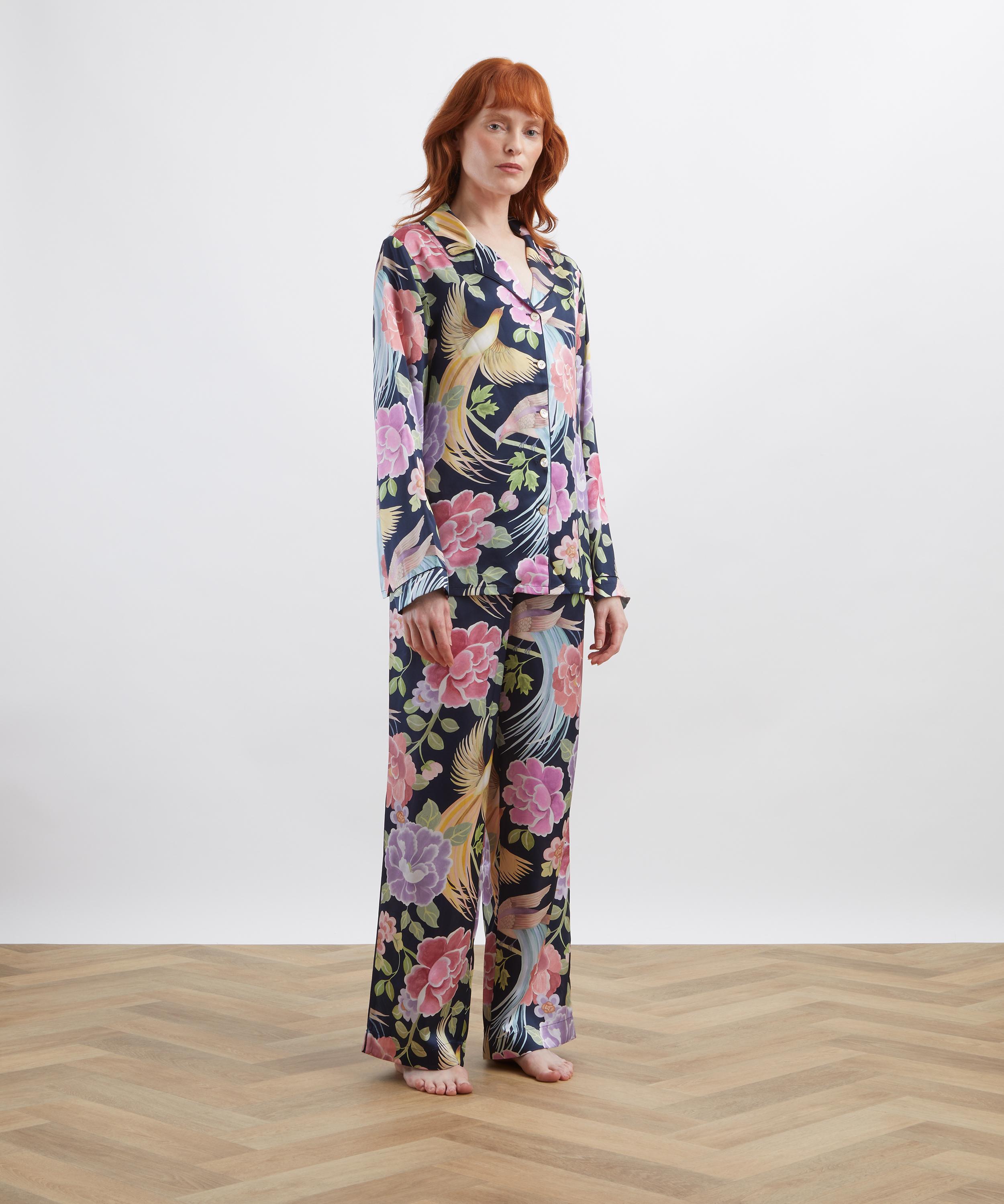 Liberty - Tropical Shawl Silk-Satin Pyjama Set image number 1