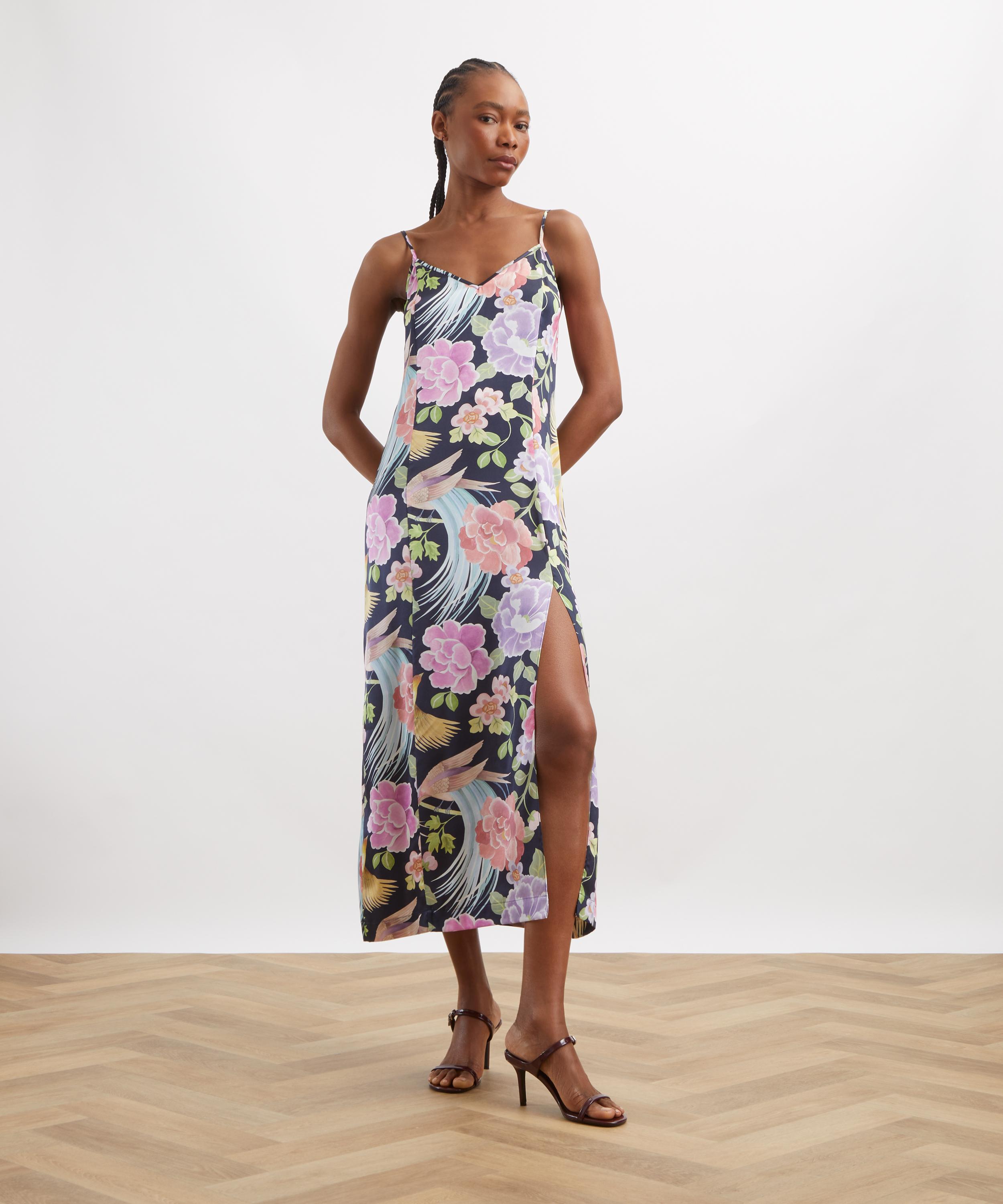 Liberty - Tropical Shawl Silk-Satin Chemise image number 5