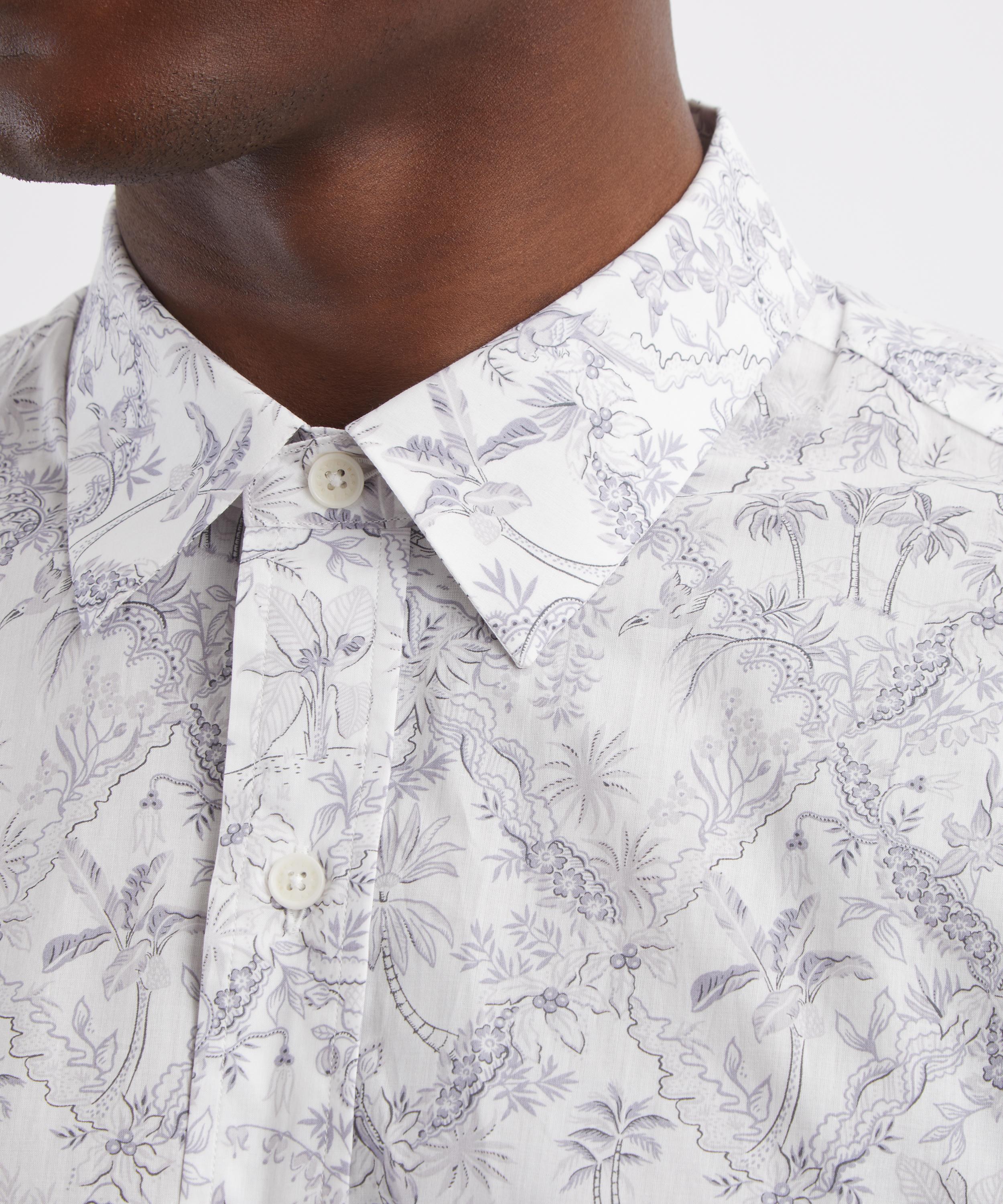 Liberty - Classic Fit Tana Lawn&trade; Cotton Shirt in Tropical Toile image number 4