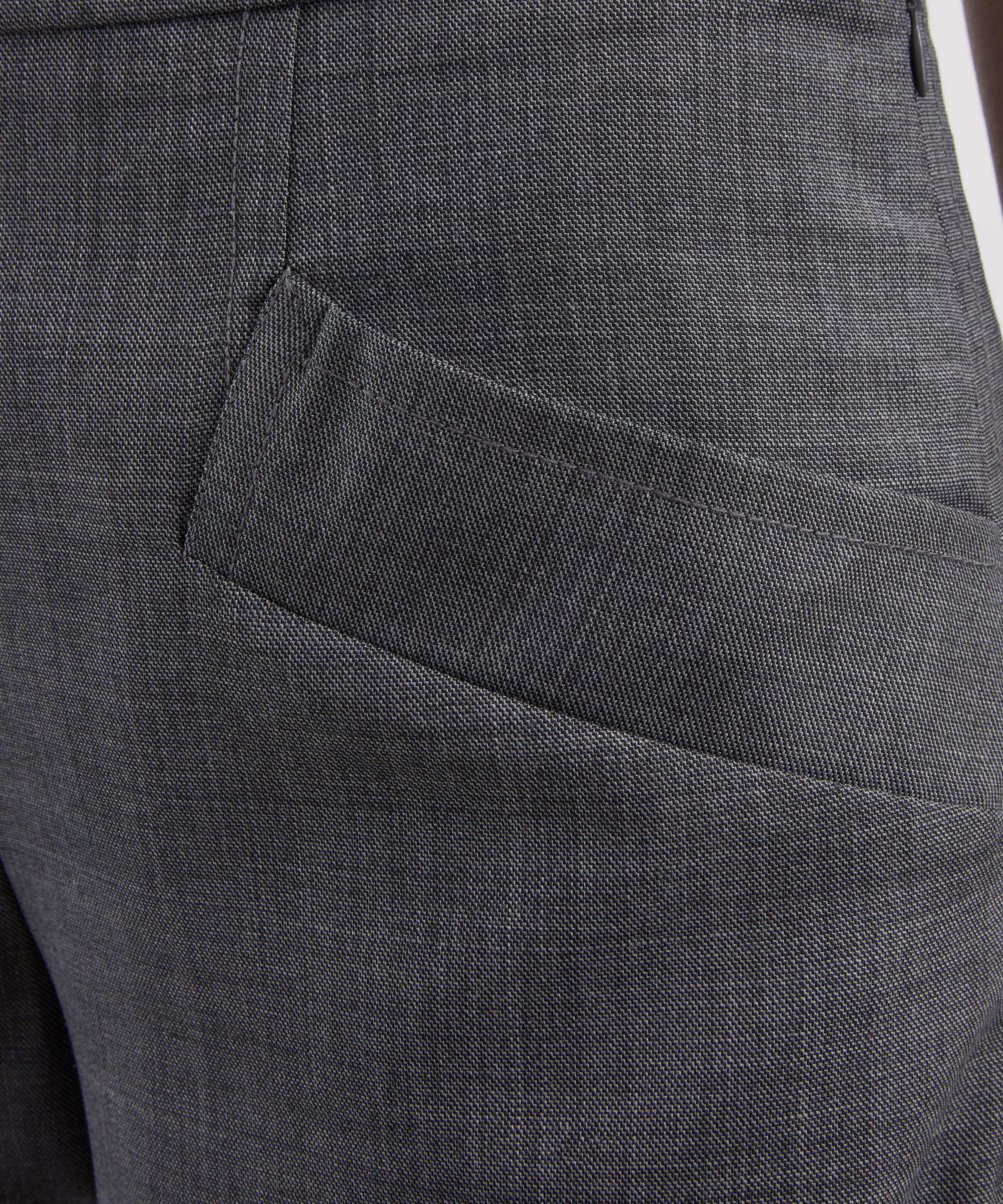 Ganni - Wool Melange Suiting Low Waisted Bermuda image number 4