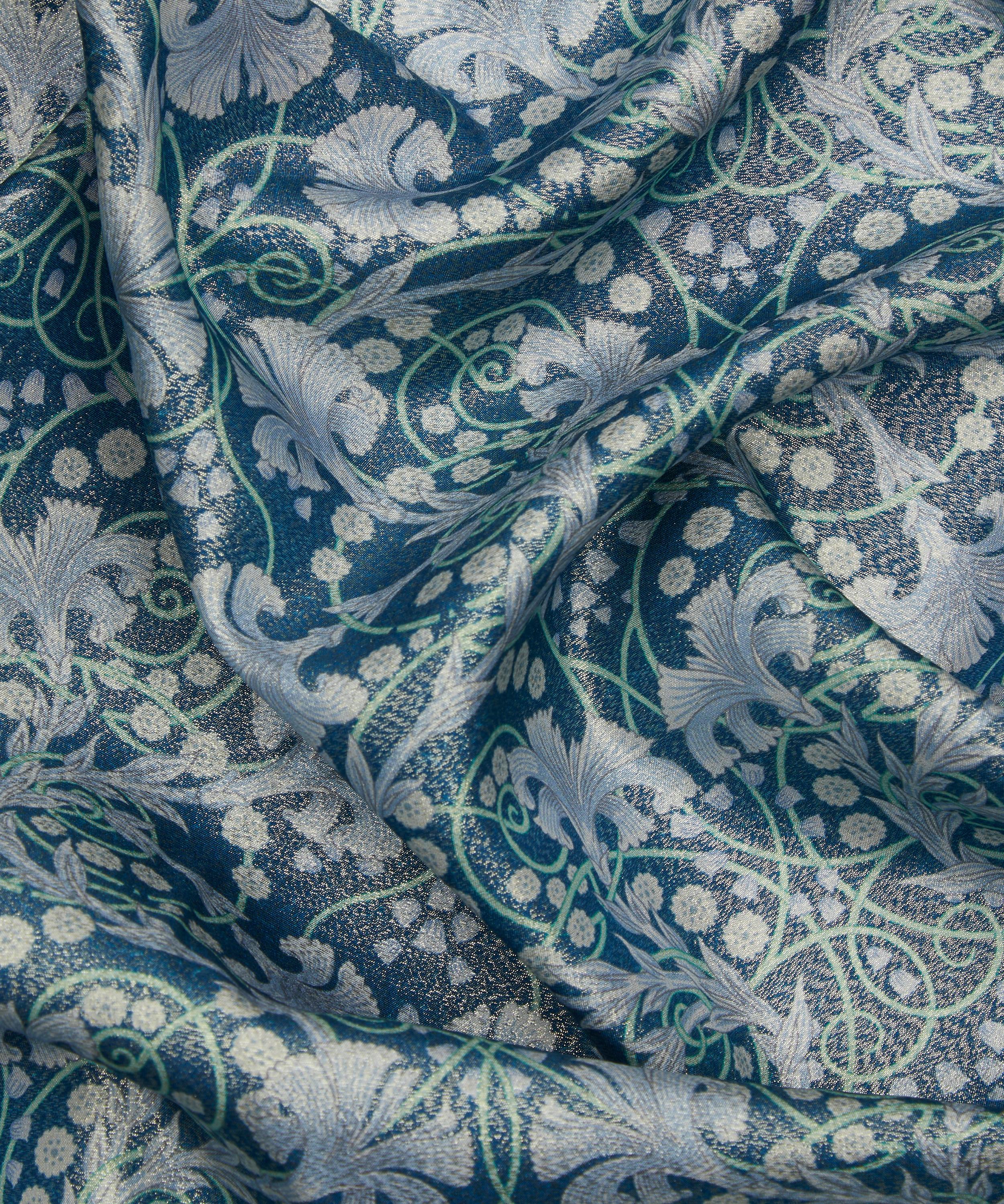 Liberty - Faulkner Carnations Codrington Silk Lurex image number 3