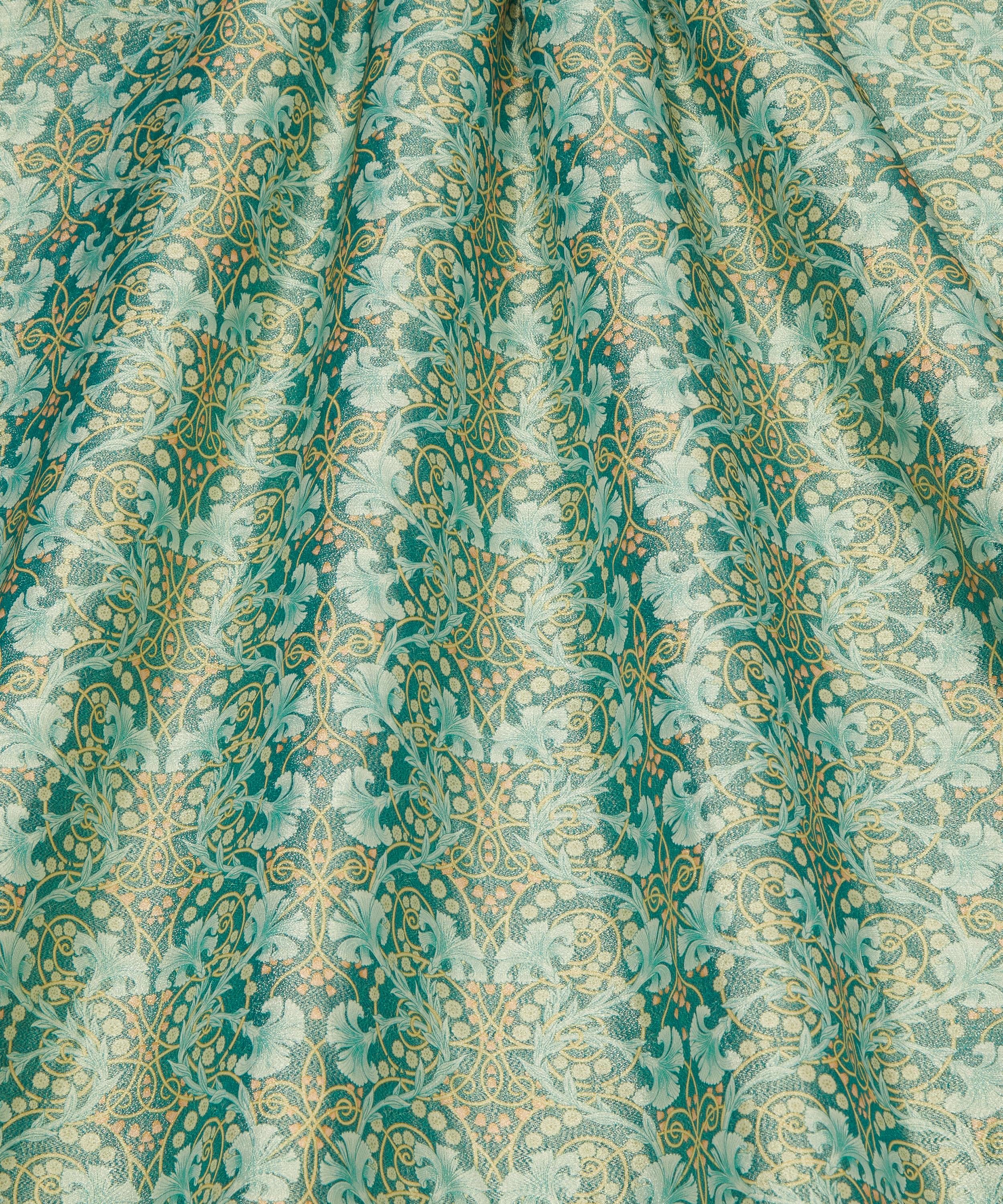 Liberty - Faulkner Carnations Codrington Silk Lurex image number 2