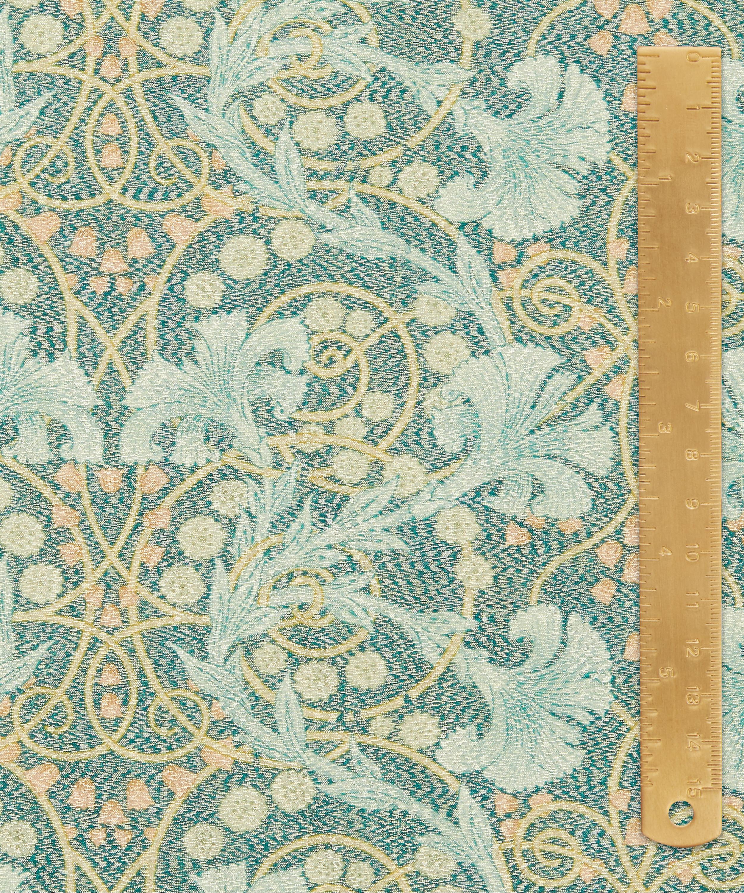 Liberty - Faulkner Carnations Codrington Silk Lurex image number 4