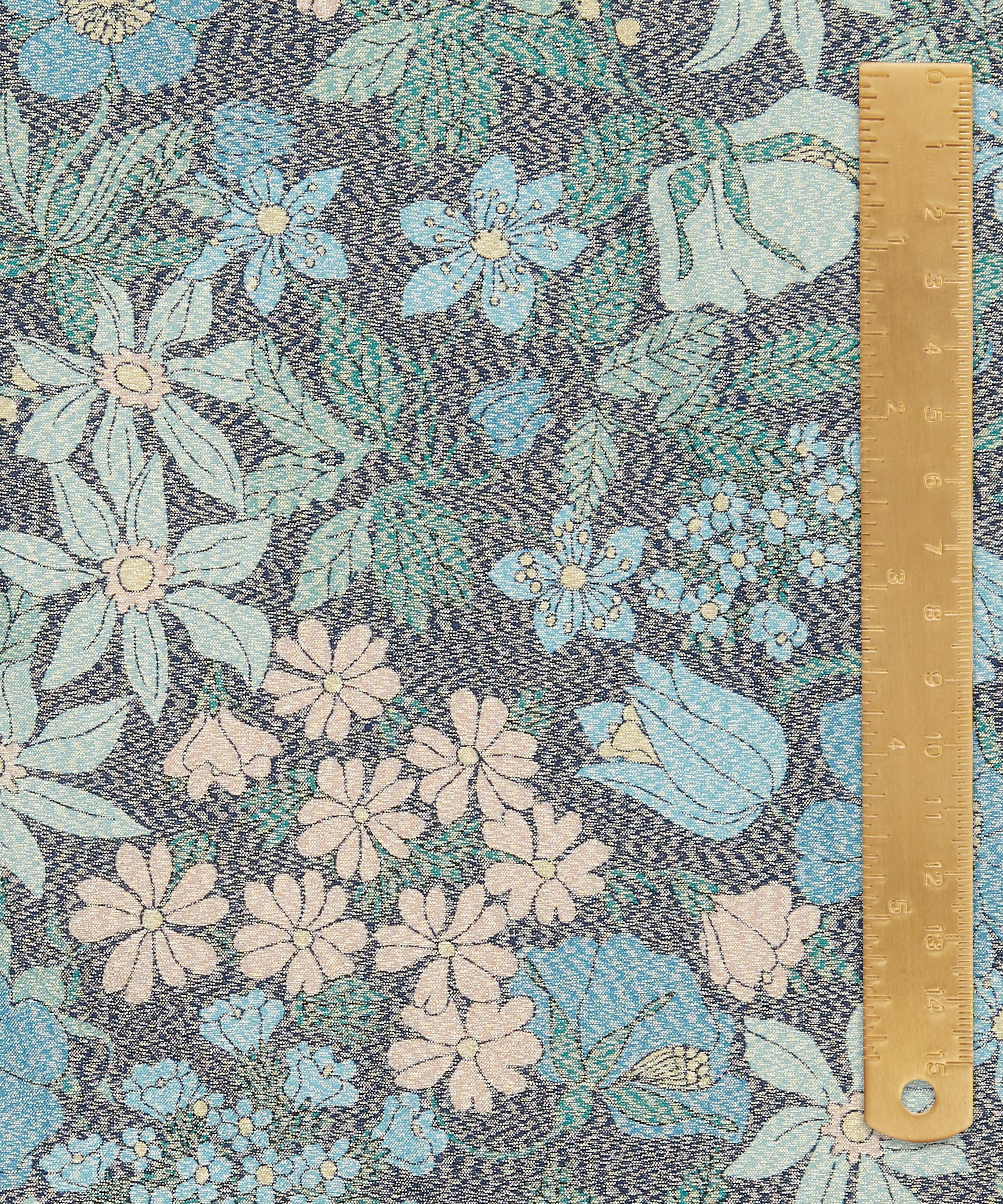 Liberty - Clarabell Meadow Codrington Silk Lurex image number 4