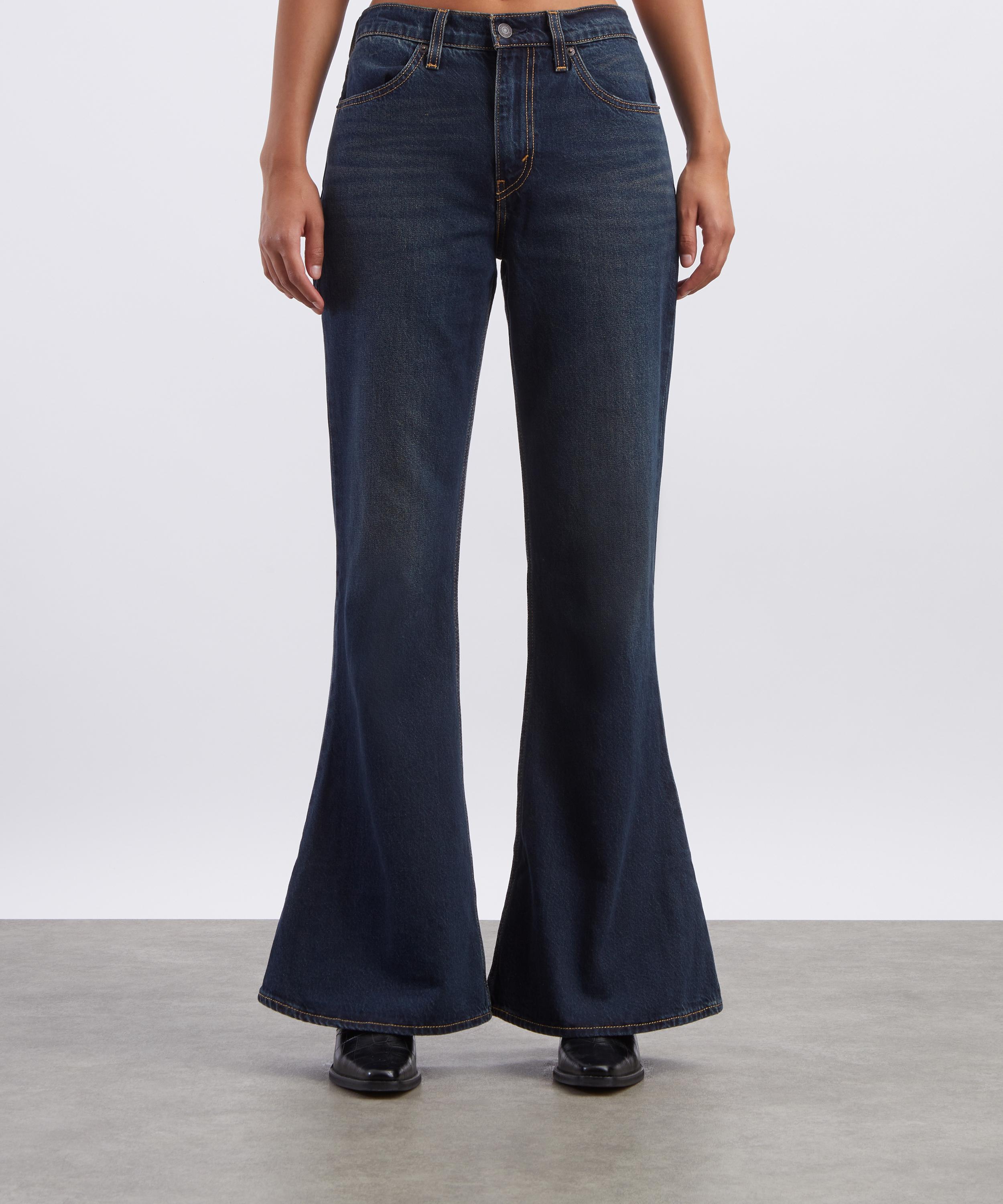 Levi's - Puddle Snap Flare Jeans in High Vibration image number 2