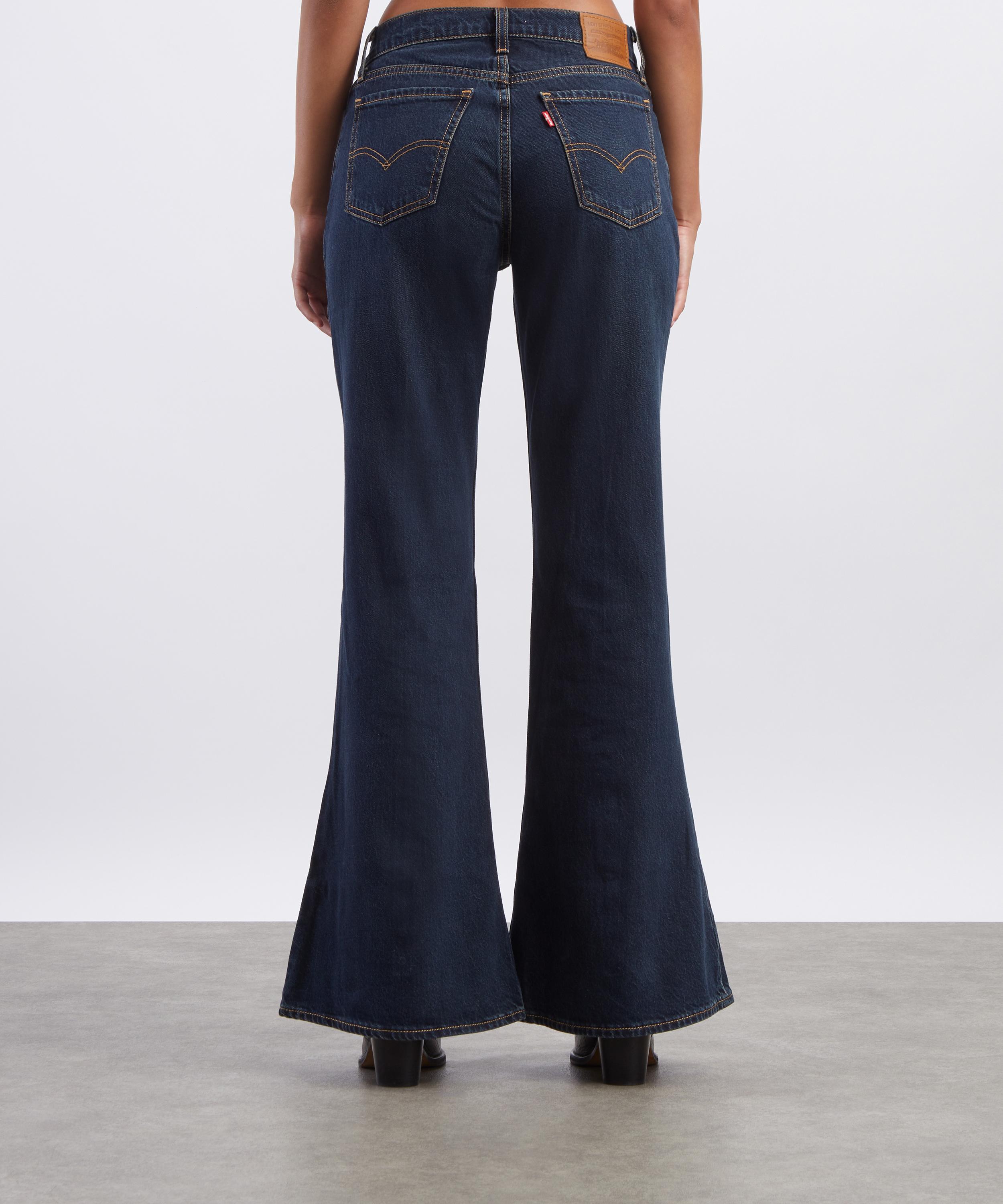 Levi's - Puddle Snap Flare Jeans in High Vibration image number 3