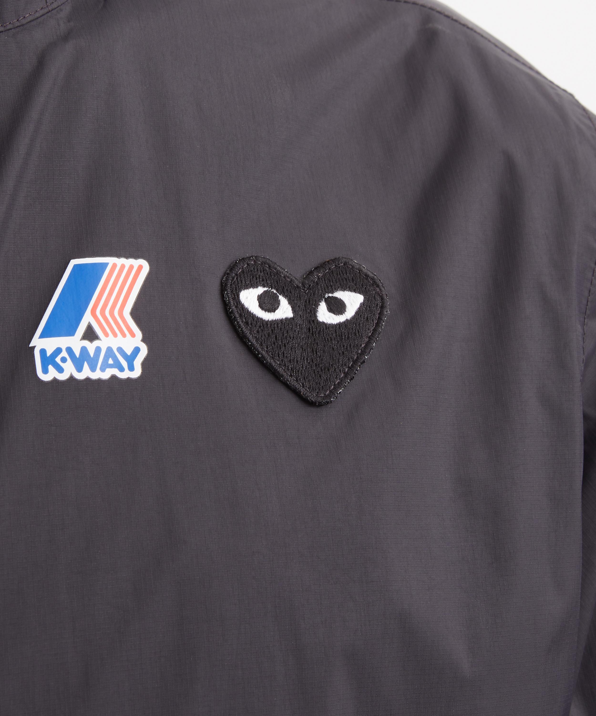 Comme des Gar&ccedil;ons Play - x K-Way Black Emblem Full-Zip Packable Jacket image number 4
