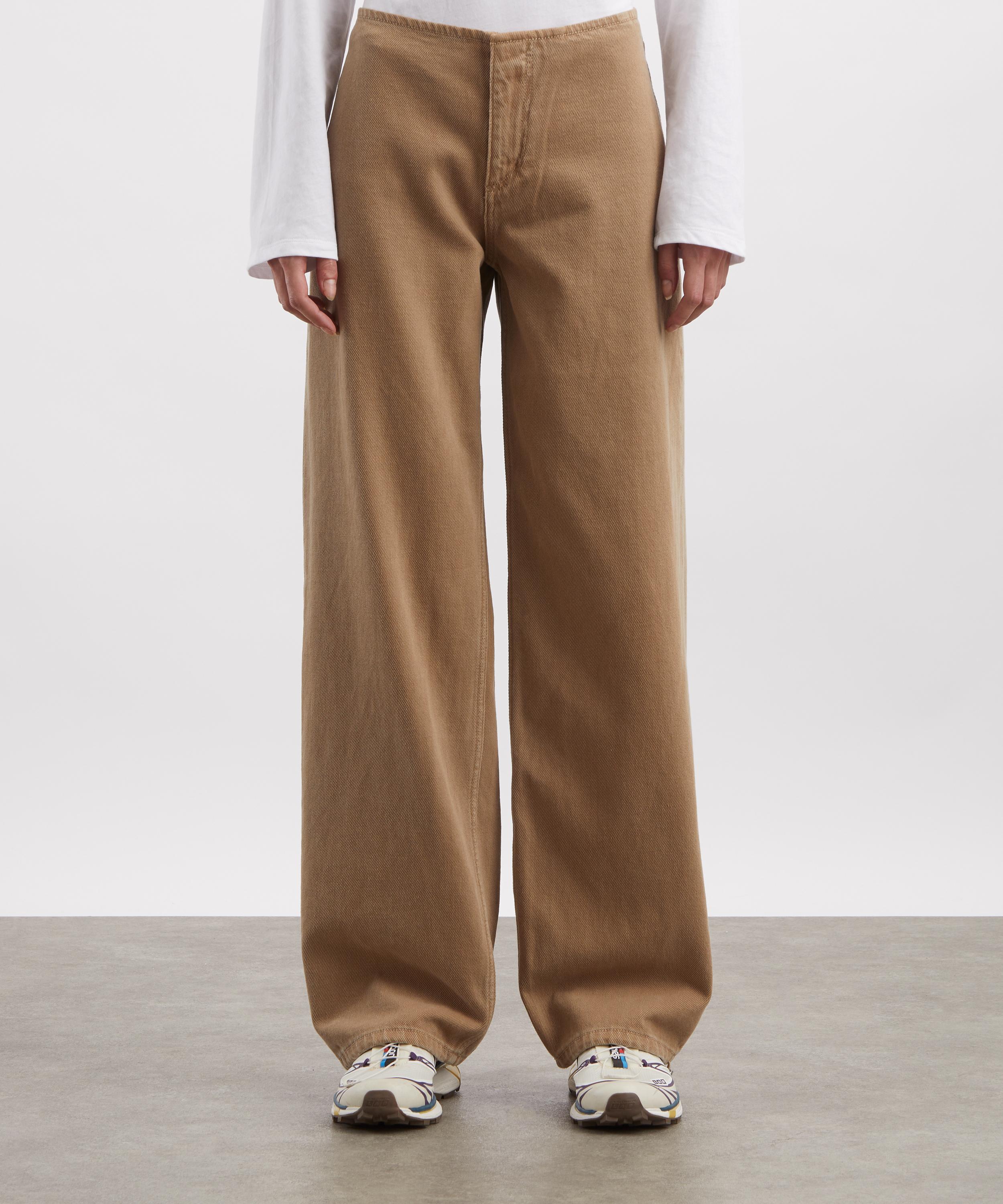 Still Here - Sport Low-Rise Relaxed Jeans in Pear image number 2