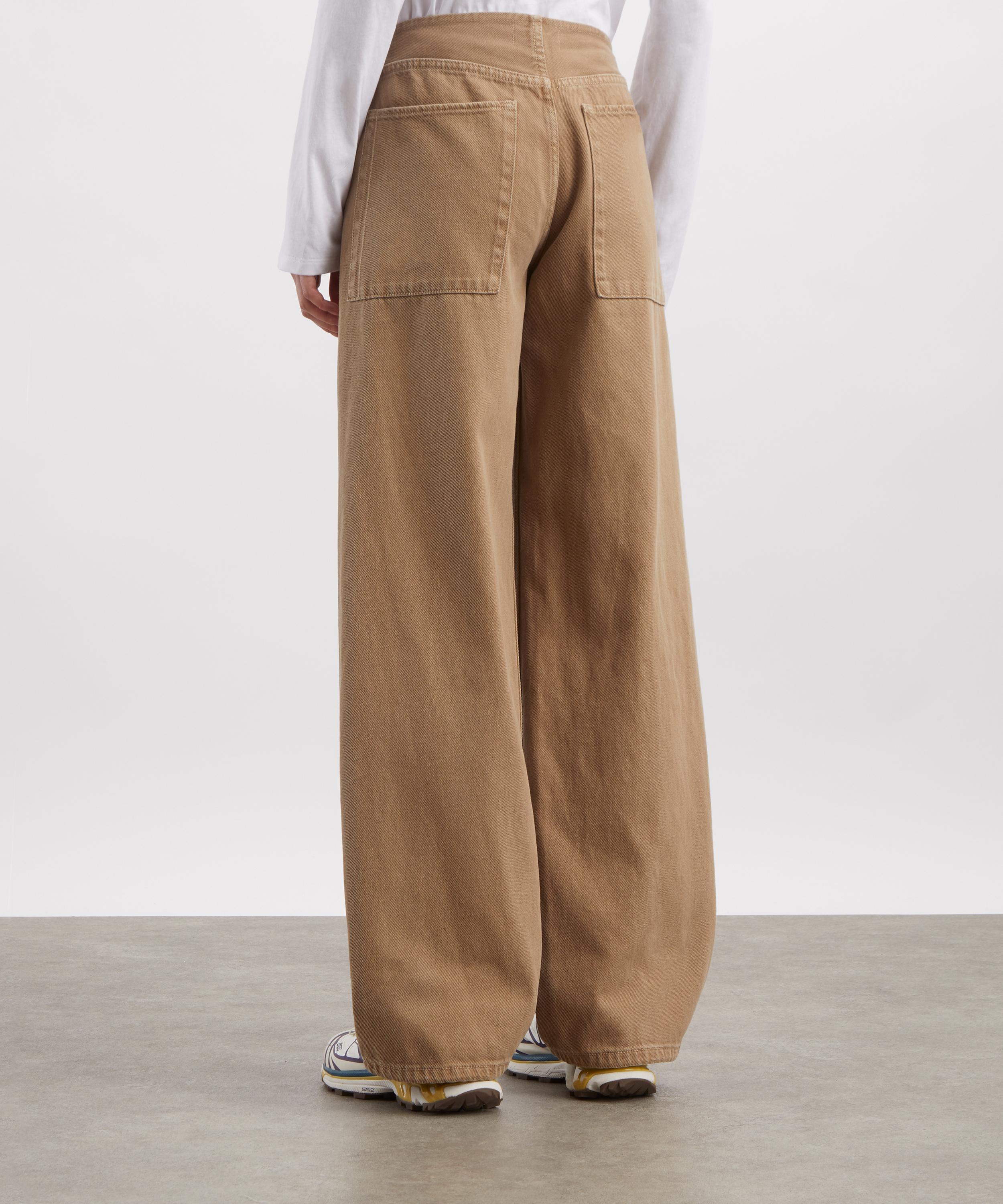 Still Here - Sport Low-Rise Relaxed Jeans in Pear image number 3