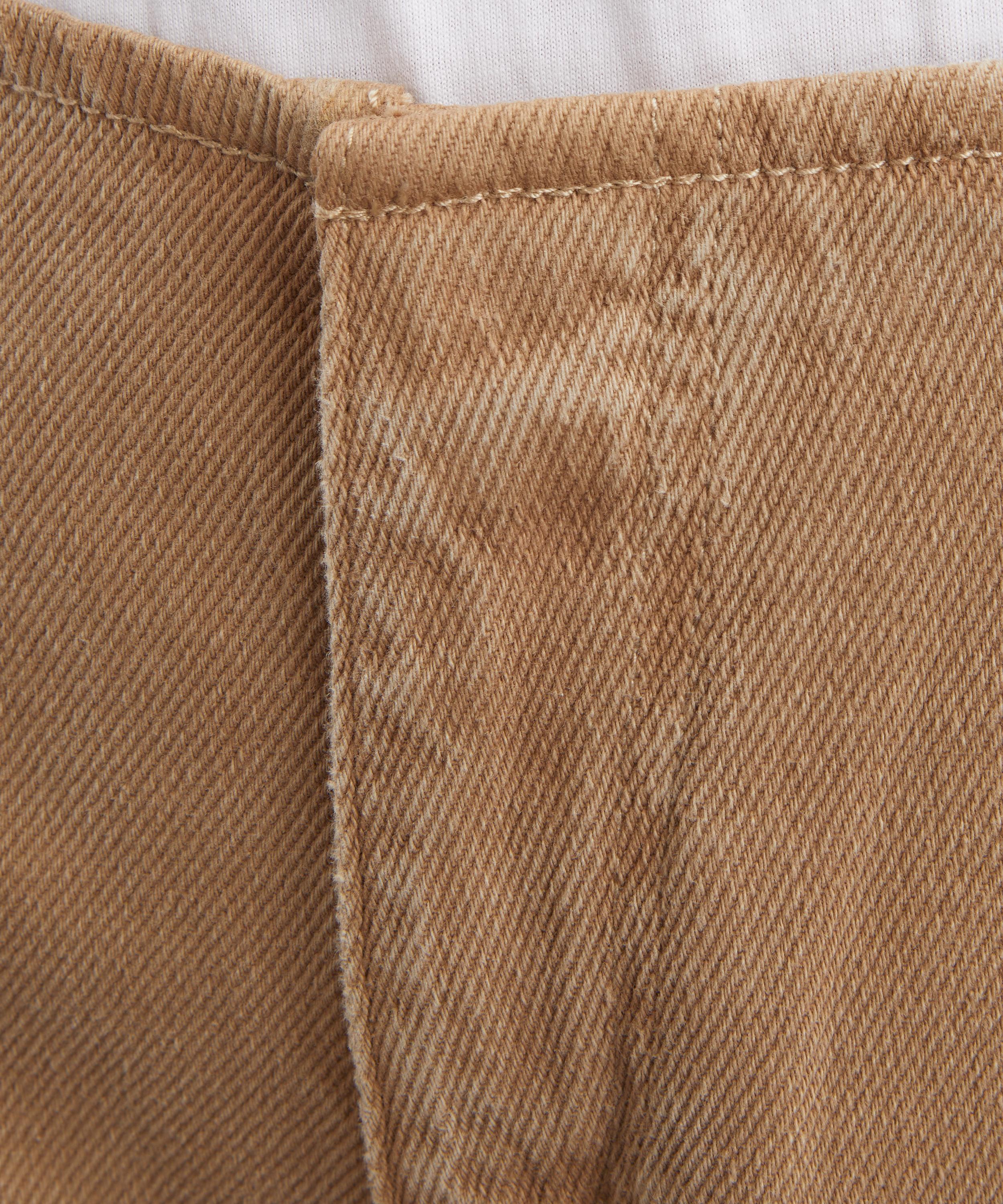 Still Here - Sport Low-Rise Relaxed Jeans in Pear image number 4