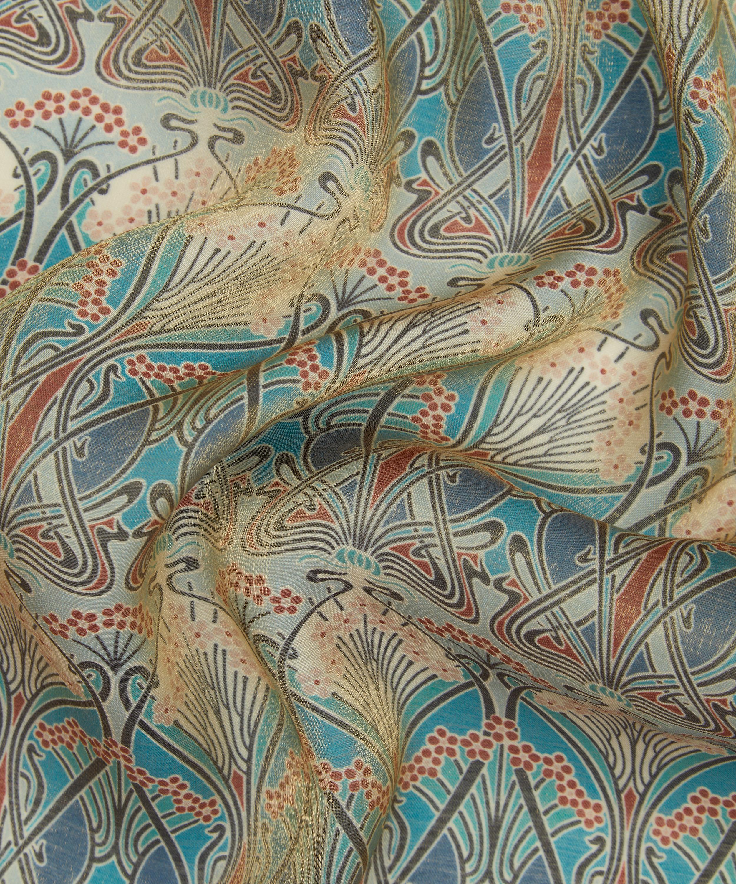 Liberty Fabrics - Ianthe Leamington Viscose Lurex image number 3