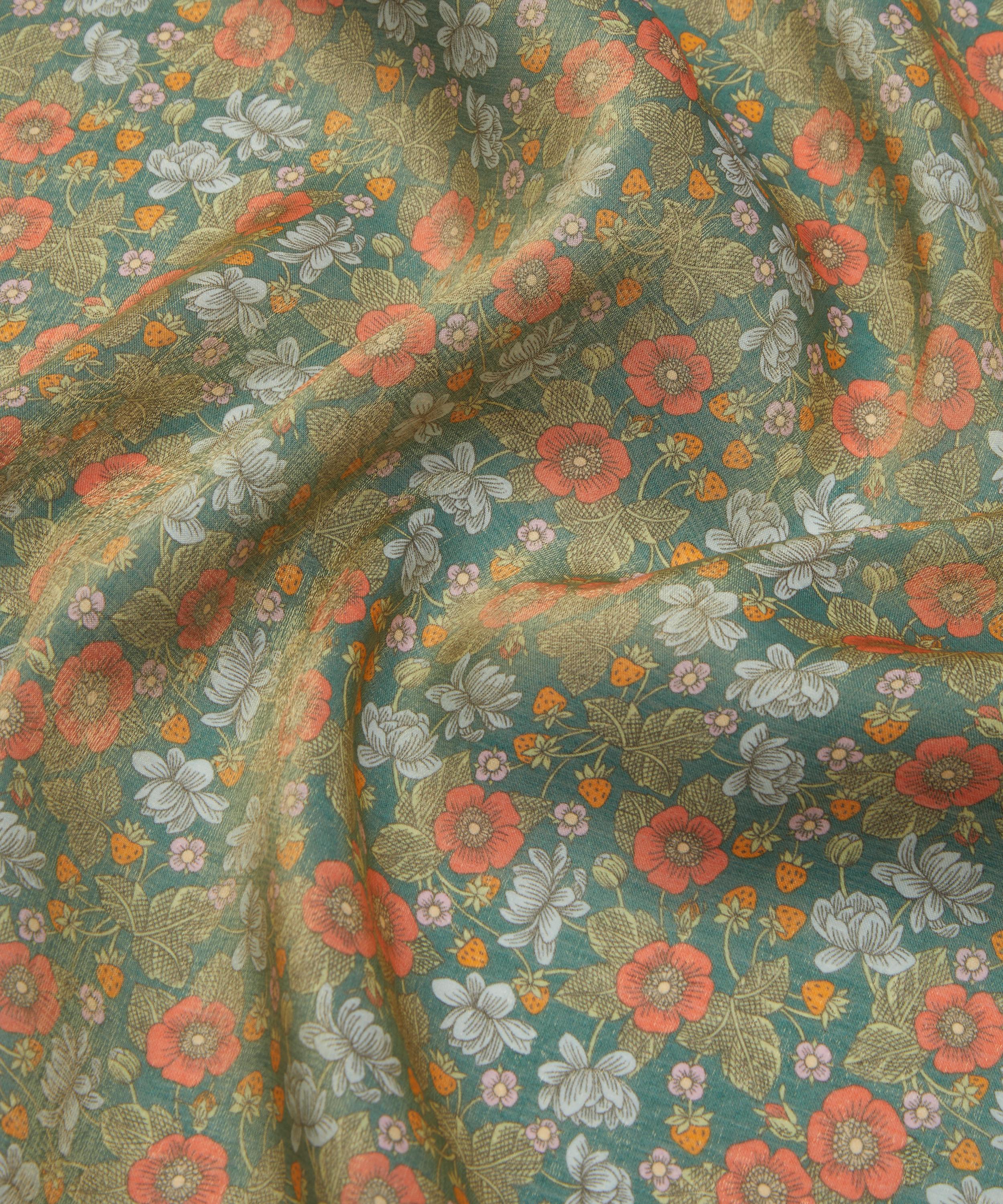 Liberty Fabrics - Albeck Leamington Viscose Lurex image number 3