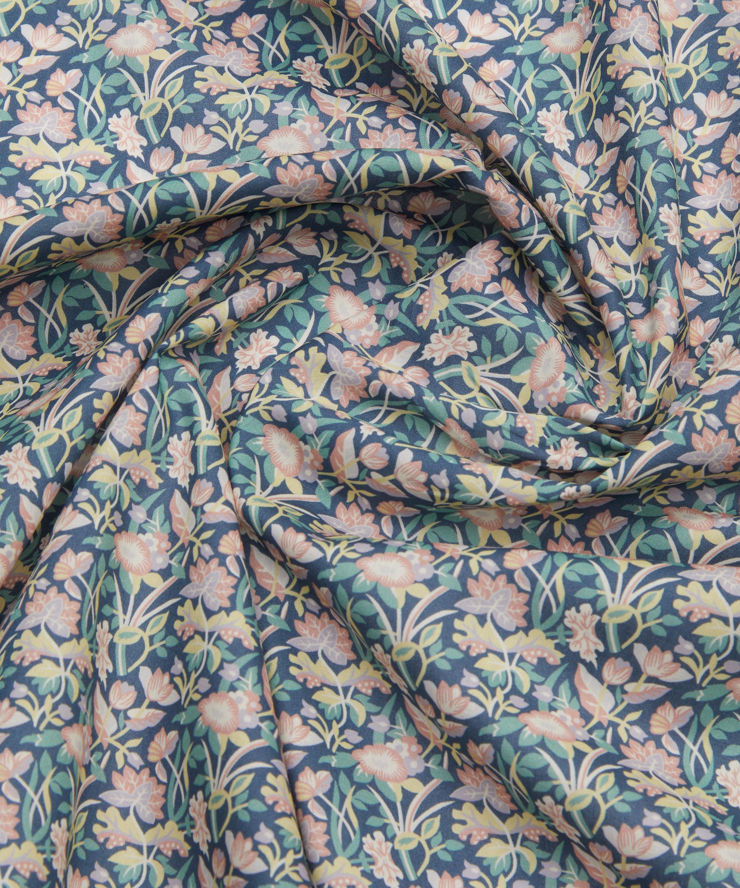 Liberty Fabrics - Elodie Lily Tana Lawn&trade; Cotton image number 3