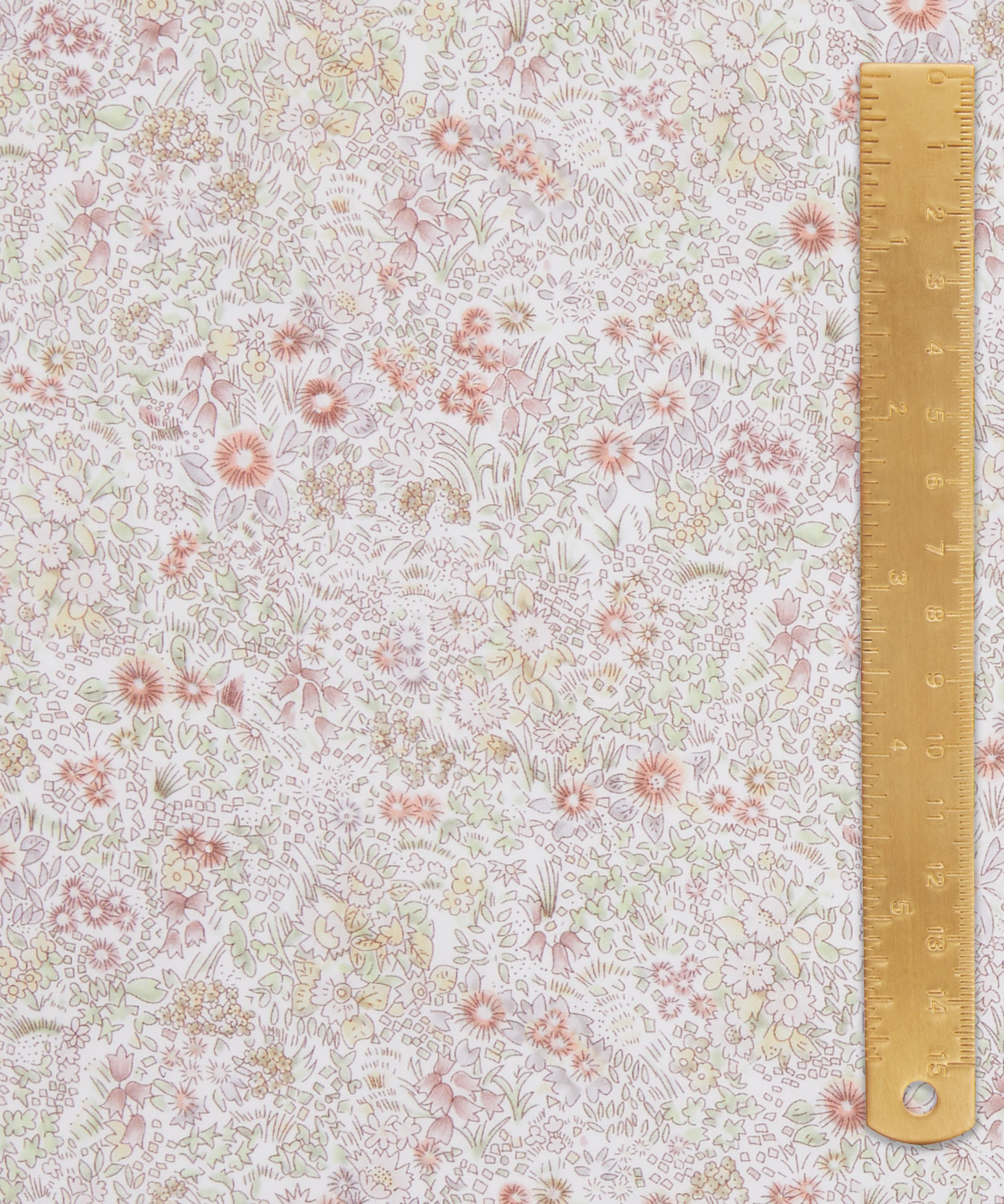 Liberty Fabrics - Callaghan Garden Tana Lawn&trade; Cotton image number 4