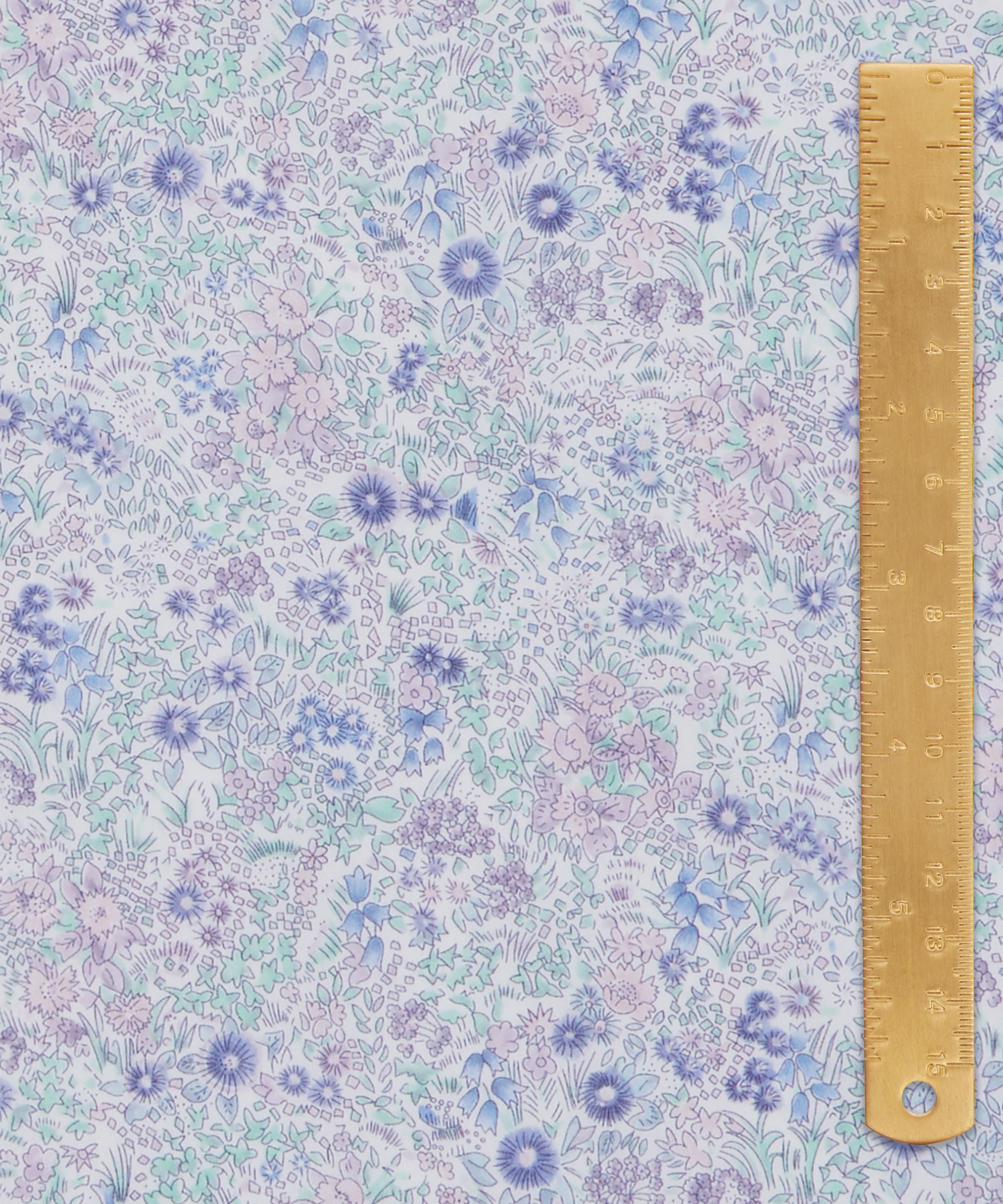 Liberty Fabrics - Callaghan Garden Tana Lawn&trade; Cotton image number 4