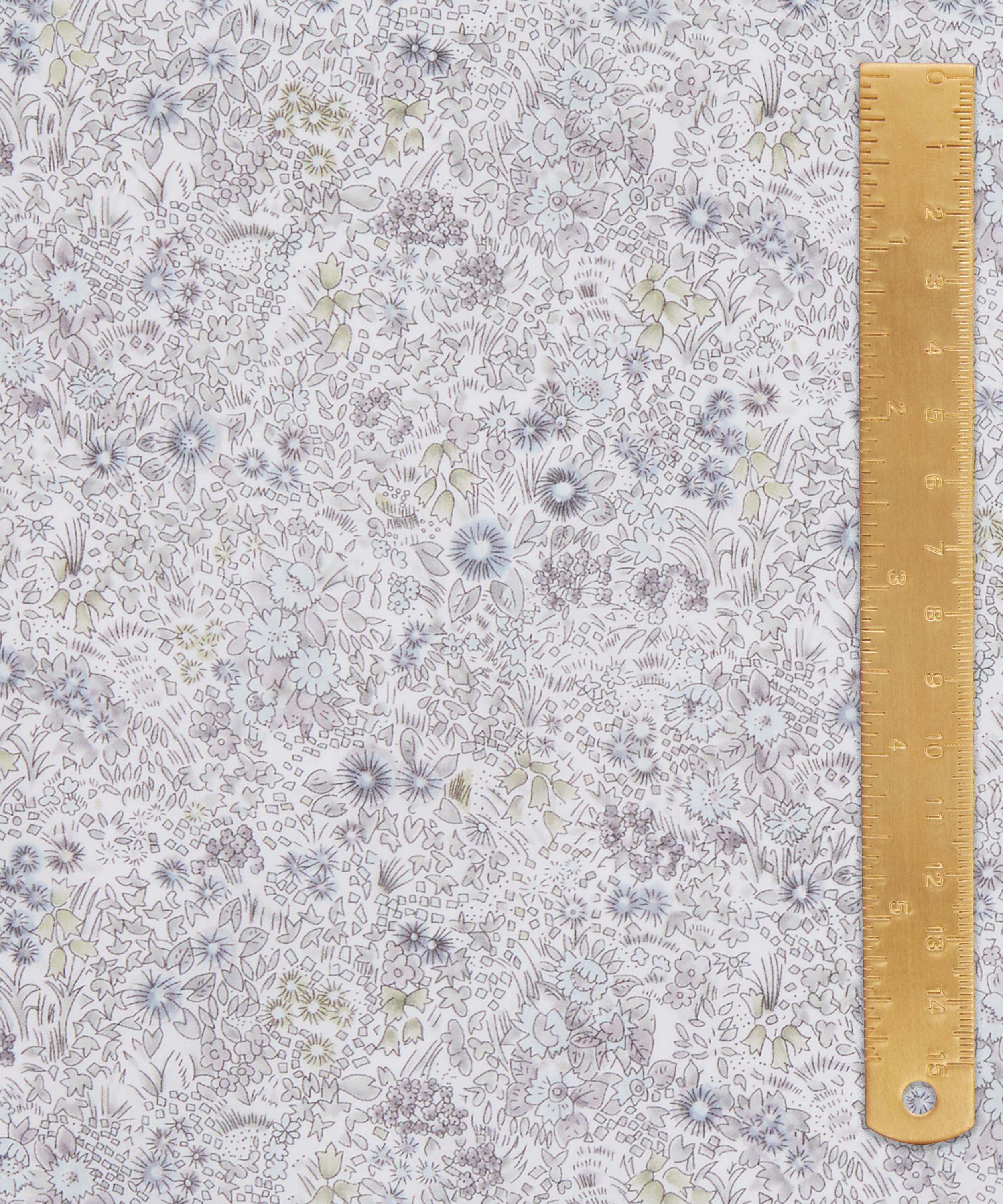 Liberty Fabrics - Callaghan Garden Tana Lawn&trade; Cotton image number 4