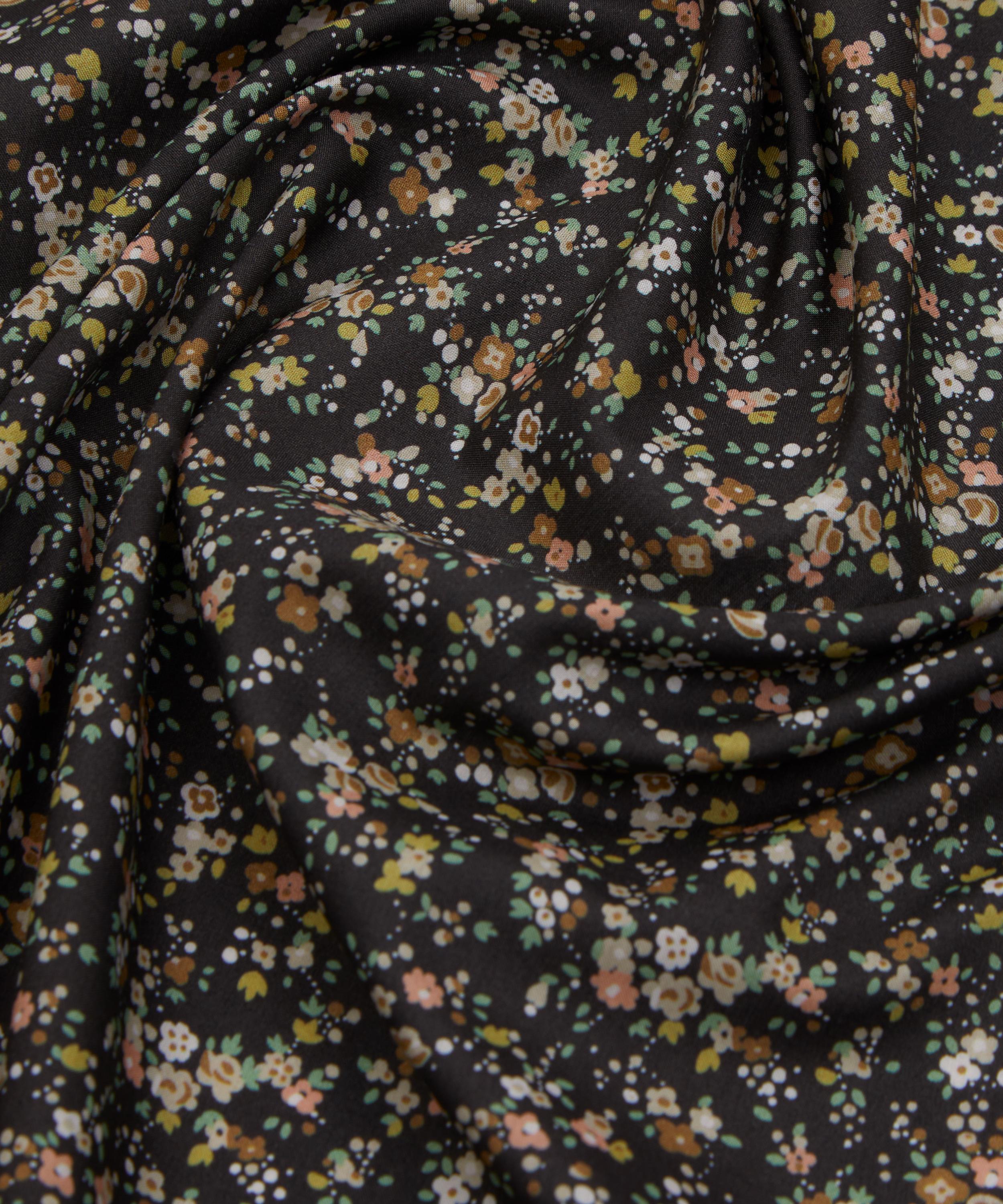 Liberty Fabrics - Sasha Blooms Tana Lawn&trade; Cotton image number 3