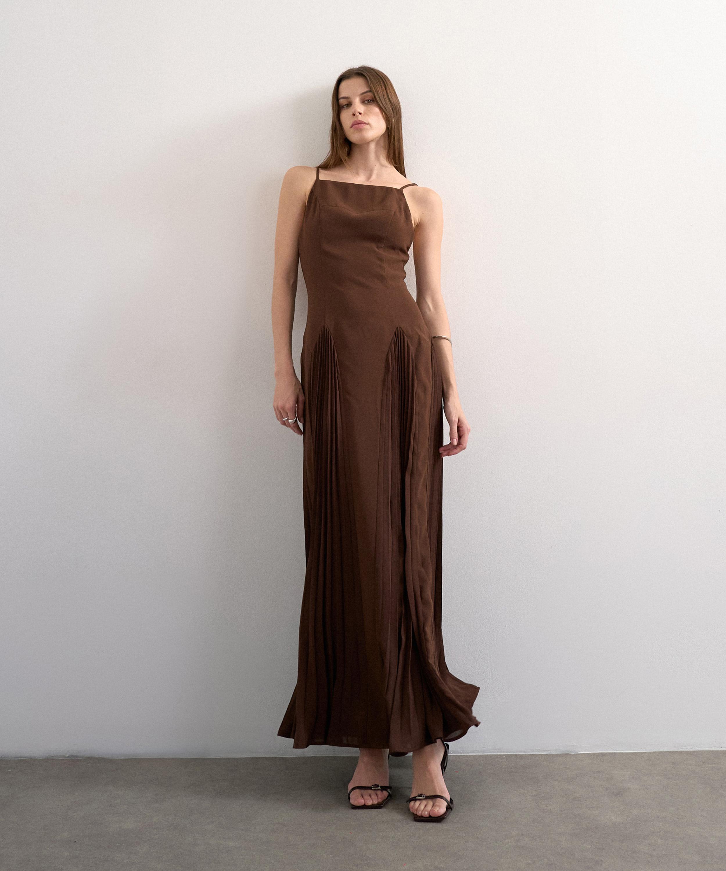 TOPSHOP - Black Premium Pleated High Pleated Godet Maxi Dress