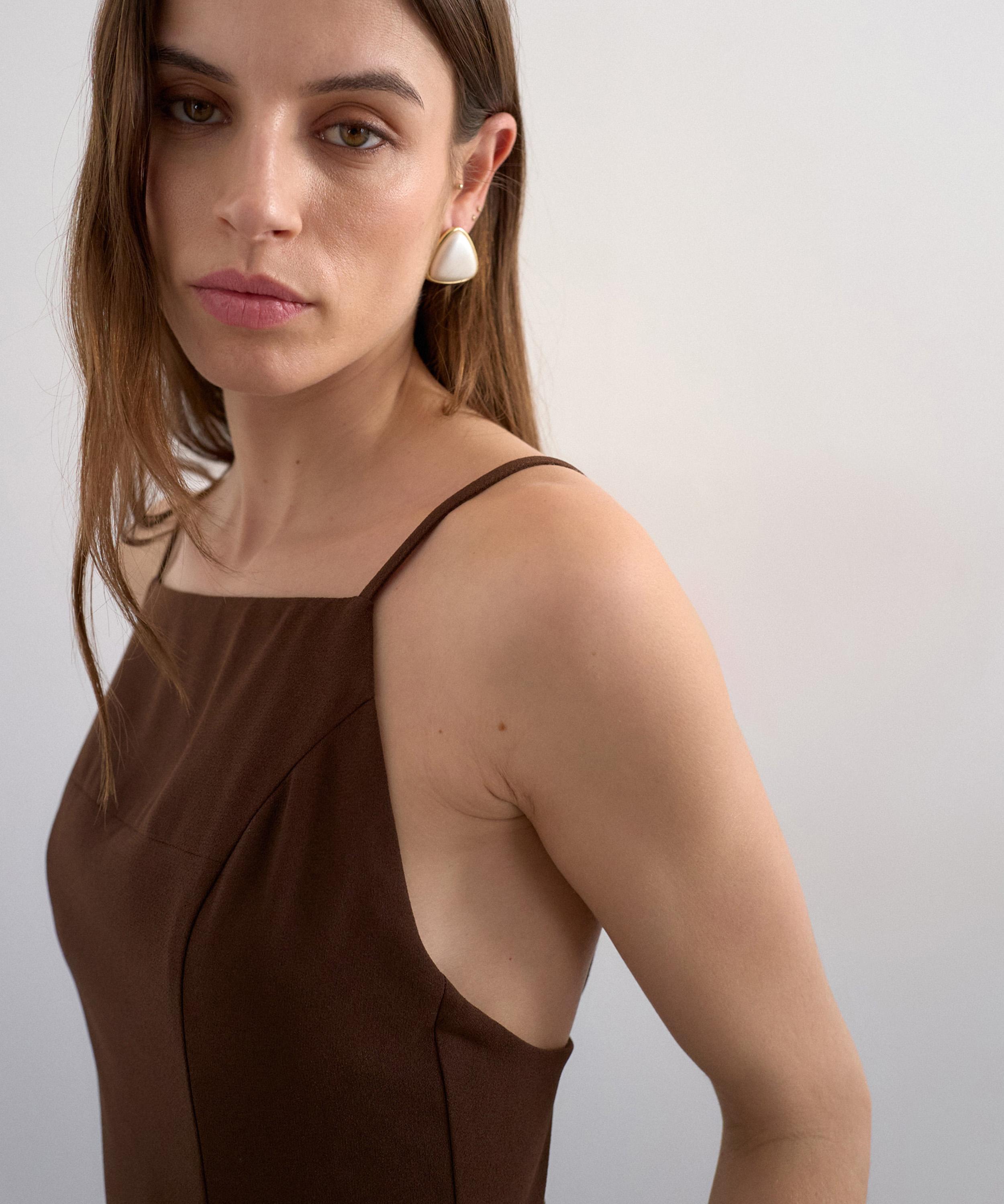 TOPSHOP - Black Premium Pleated High Pleated Godet Maxi Dress image number 3