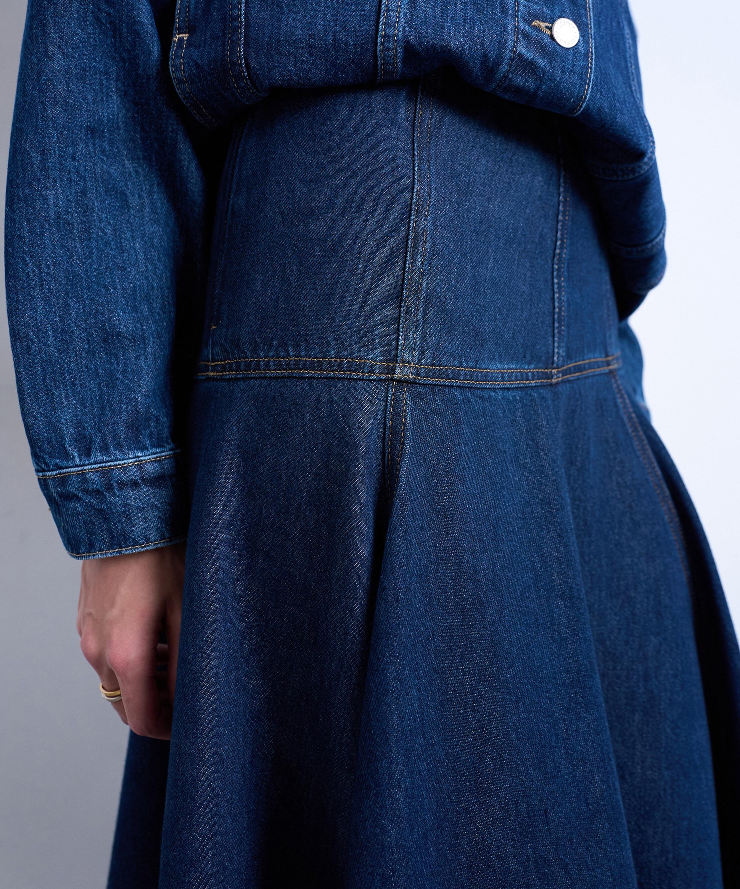 TOPSHOP - Denim Dropped Waist Seamed Skirt image number 4