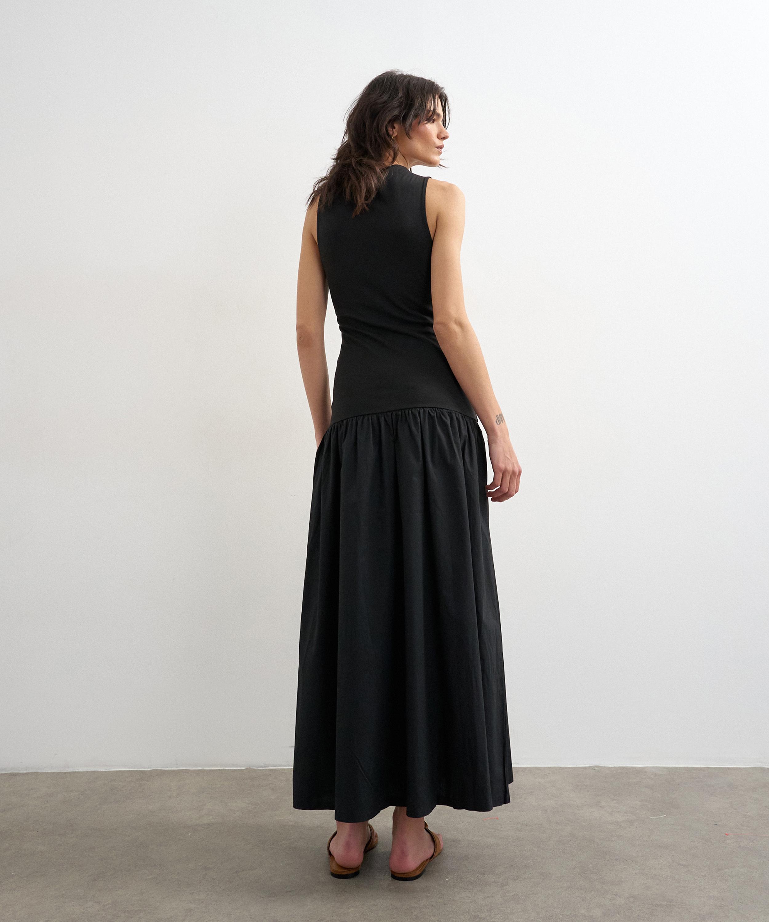 TOPSHOP - Black Drop Waist Poplin Mix Maxi Dress image number 3